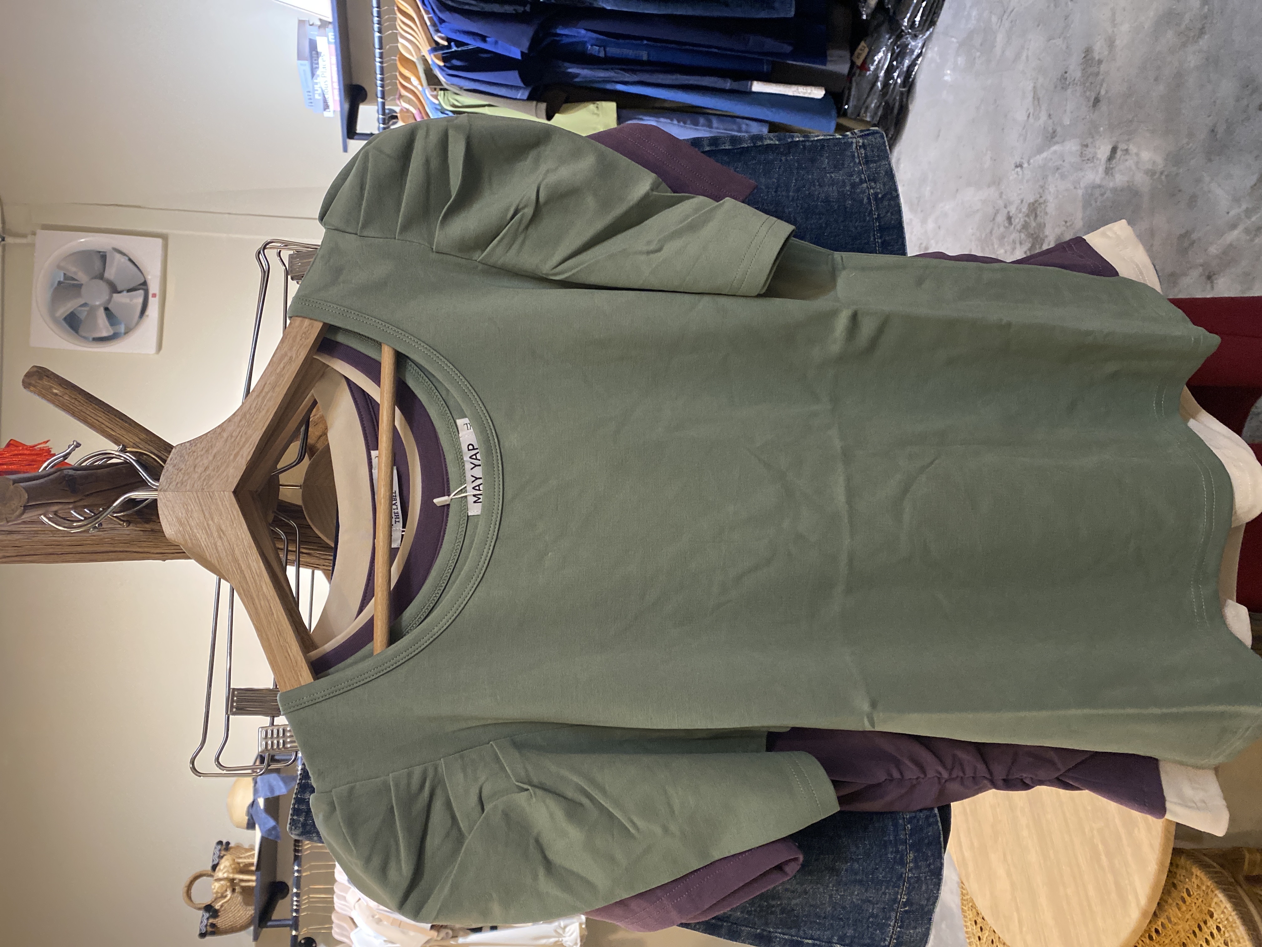 ✨4586号-大圆领立肩冰凉上衣