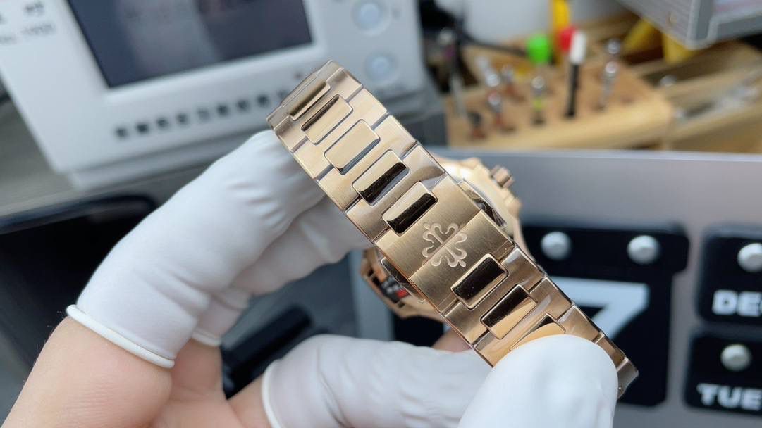 🌐玫瑰金钻圈女鹦鹉35.2mm🌐