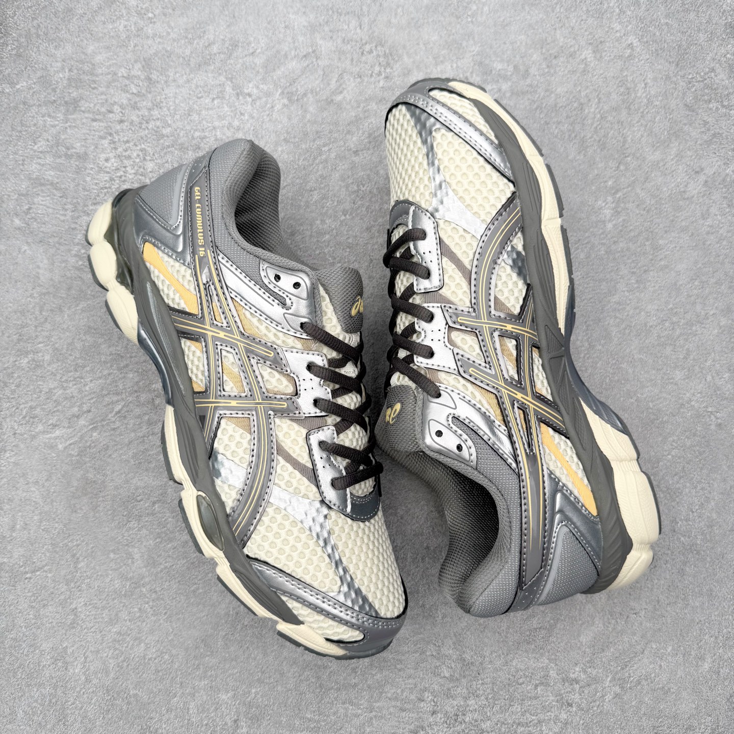 Asics Gel-Cumulus 16