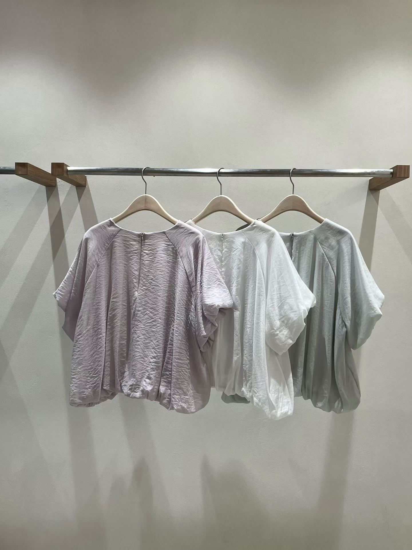 Puff sleeves blouse #top146