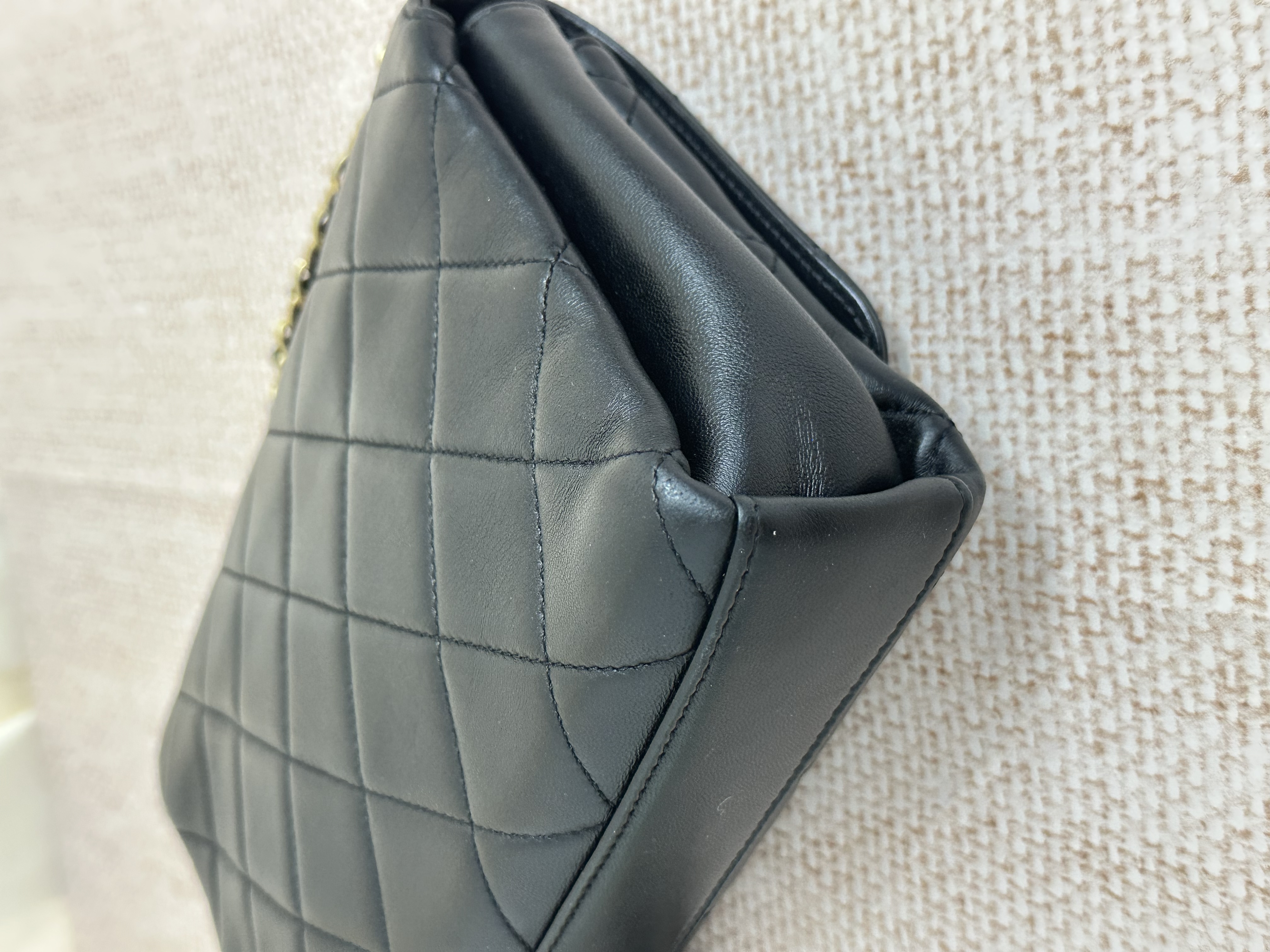 Pre-owned Chanel Crystal Logo Letters Chain Handle Flap Bag/ Product Code: 26041613