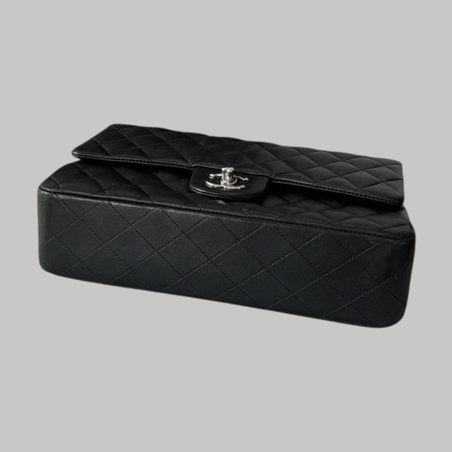 Chanel 羊皮CF25 SHW