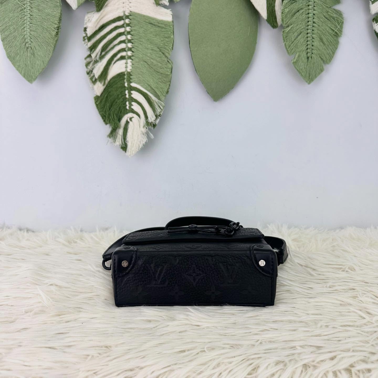 LV 🤍PRE OWNED 黑色真皮壓紋 Steamer 晶片款 🖤