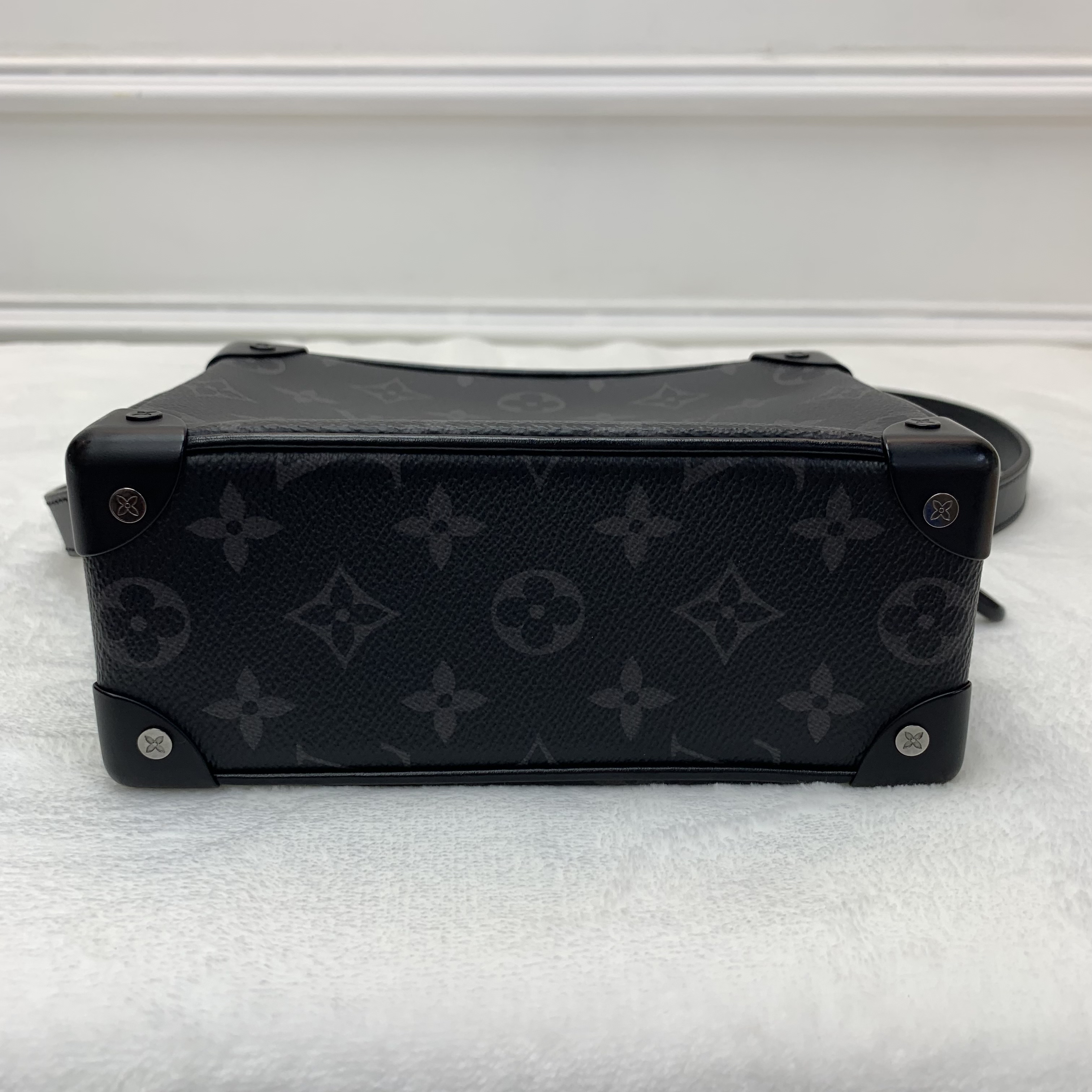 中性款🖤LV 黑武士Mini Trunk