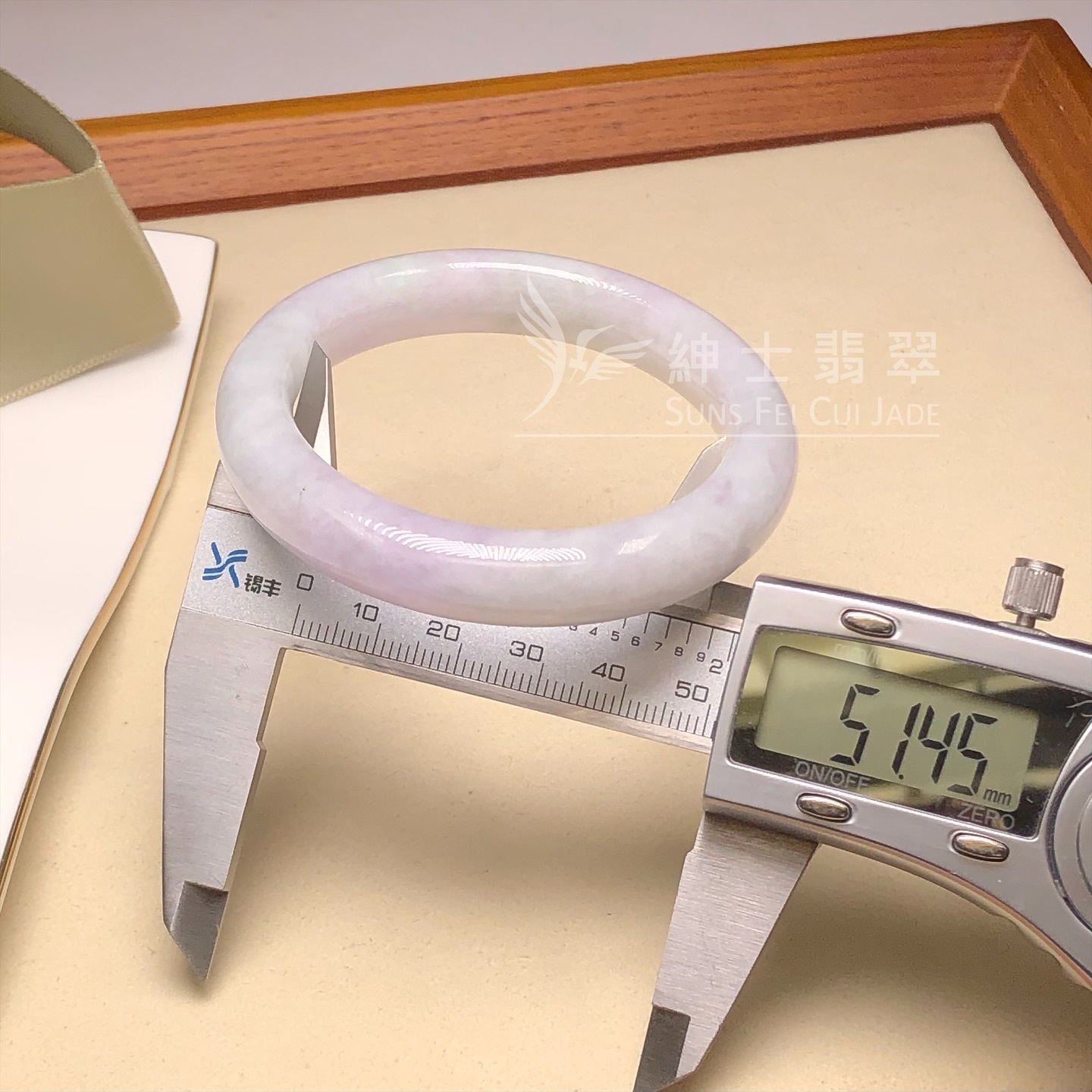 木那春彩福鐲51.4mm