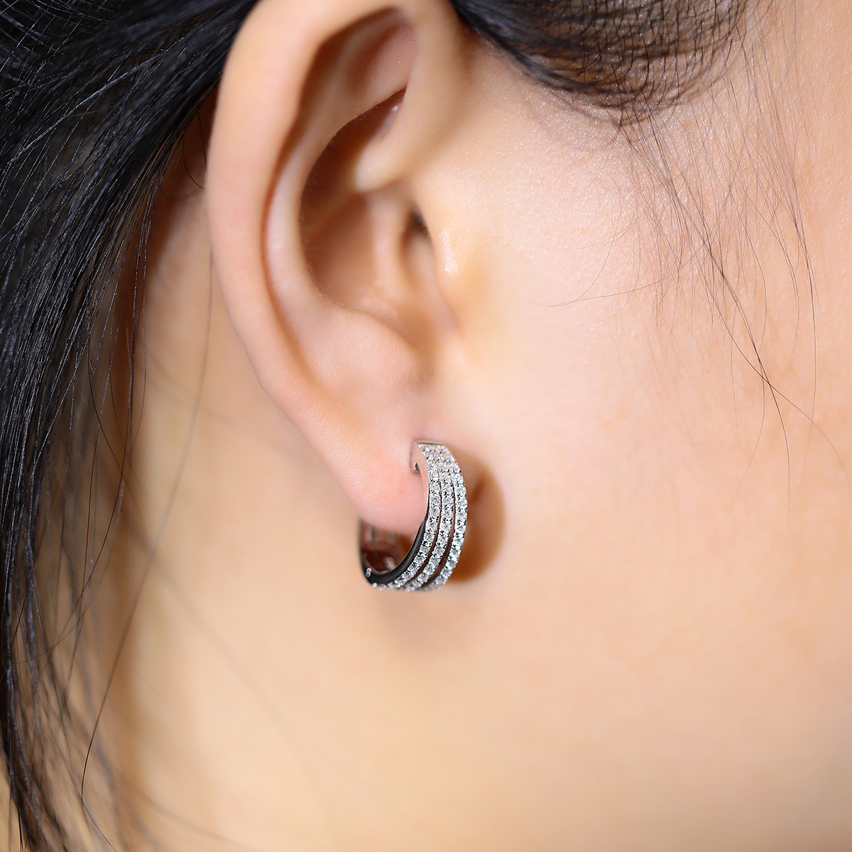 三排對半耳環S925銀電鍍白金莫桑鑽D級0.82CT