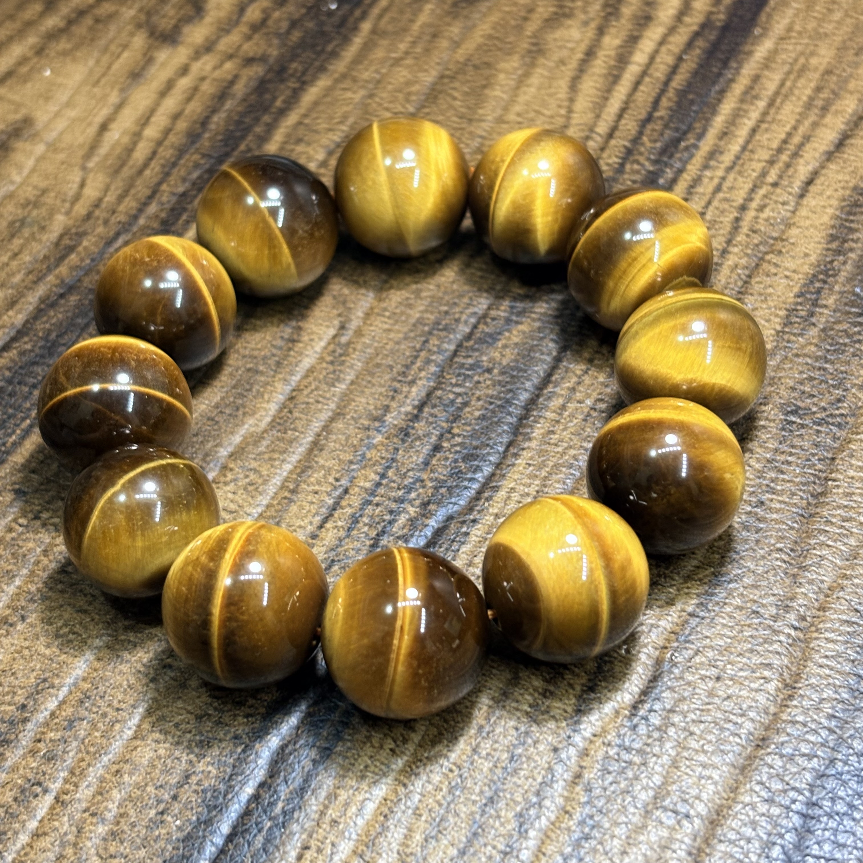 黃虎眼石手串No.3097 丨規格：20mm珠18cm手圍