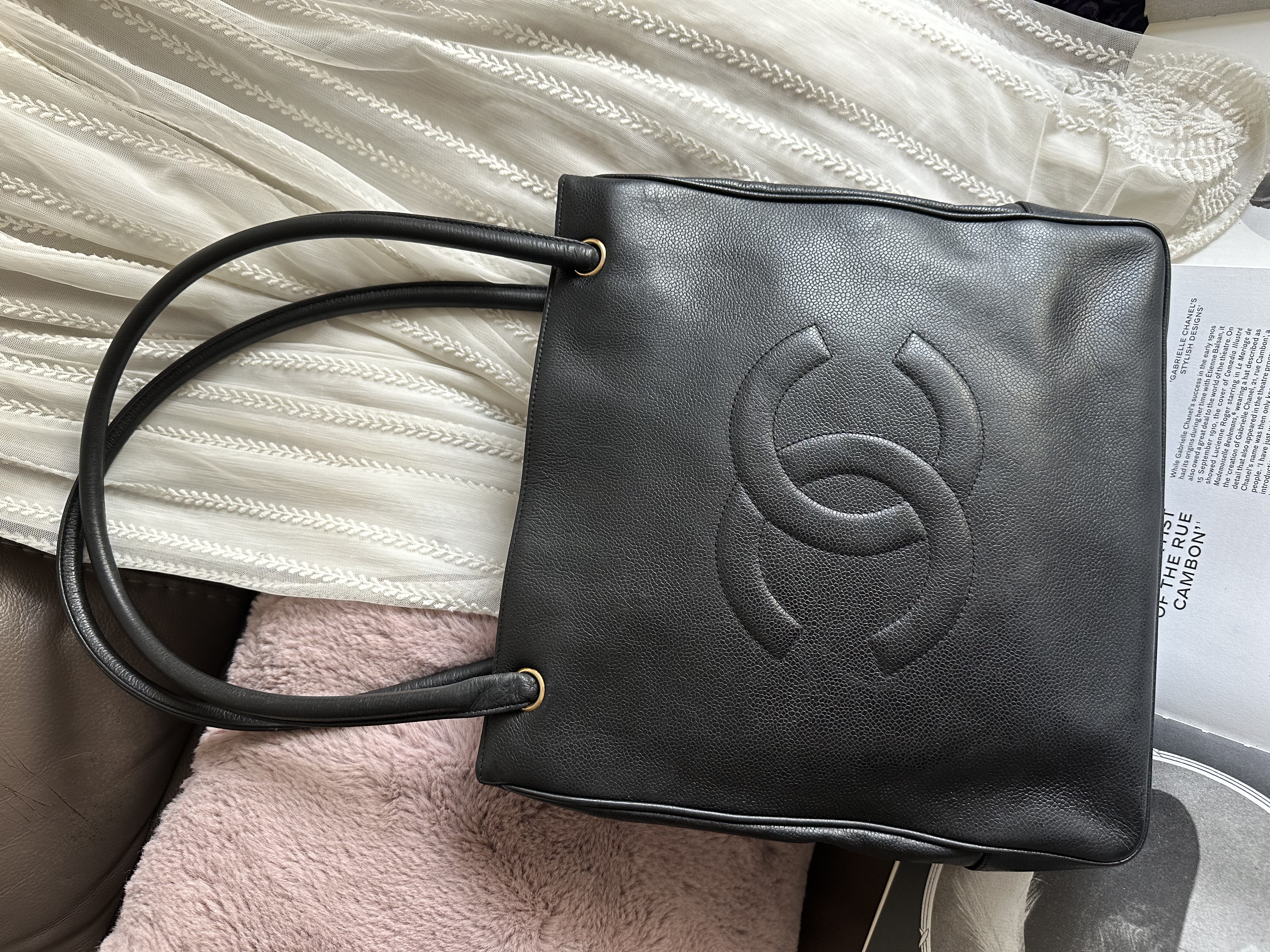 vintage chanel black caviar shoulder bag /tote bag 