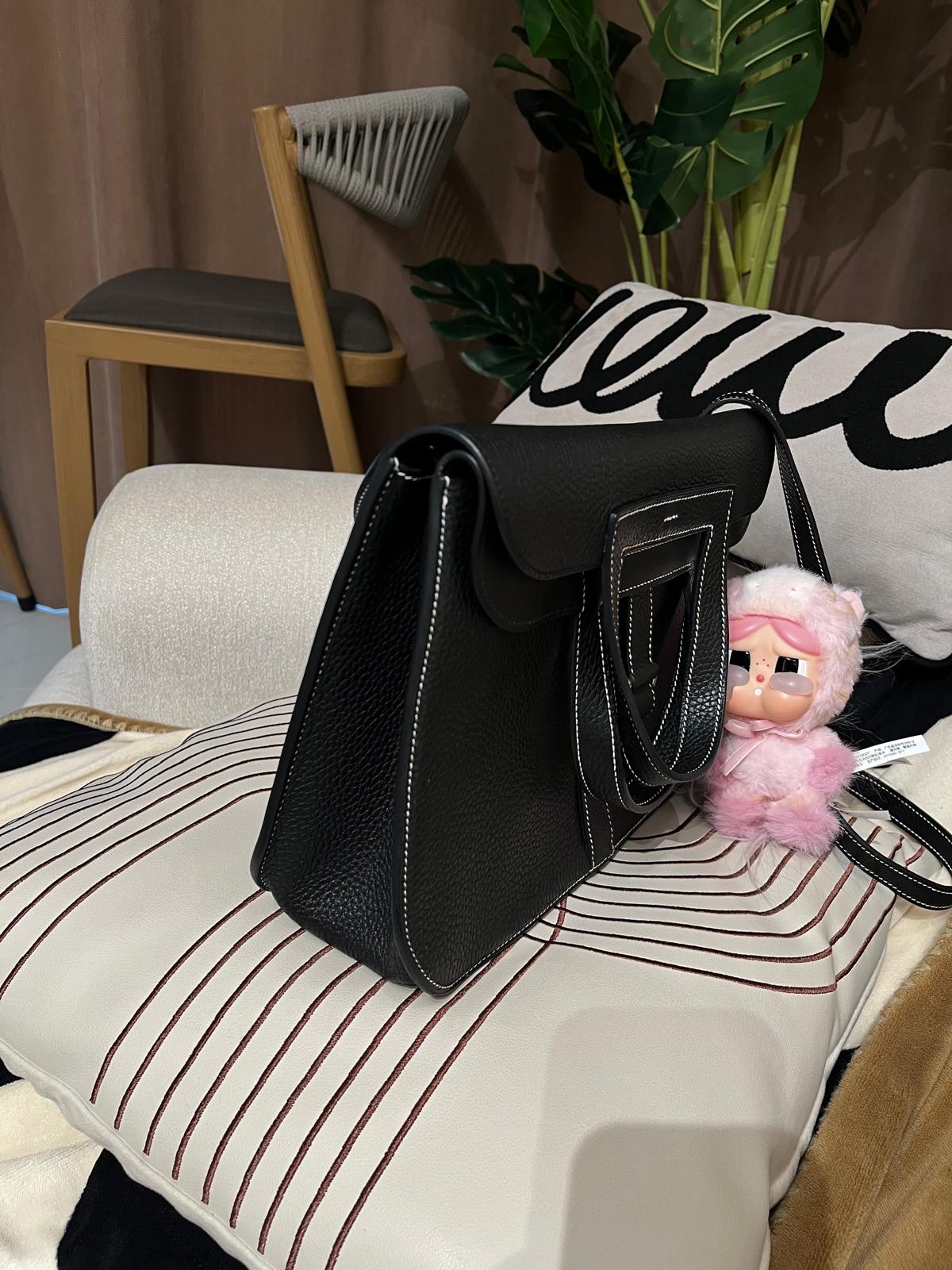 Hermes Halzan 31 ,STAMP X 黑銀 100%Authentic, 95%New  ✅收據✅Dust bag