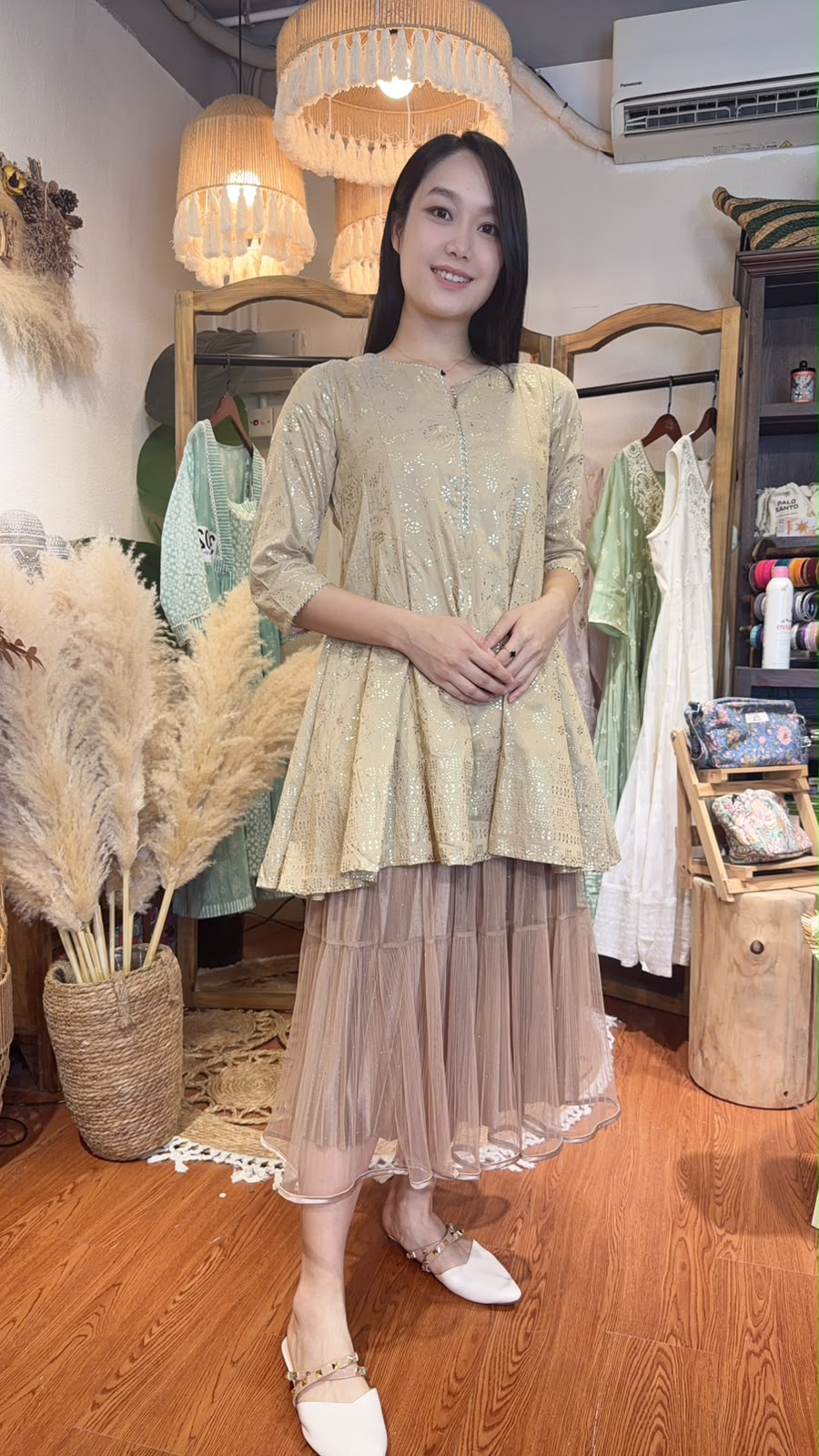 3525 Light Brown Golden Stampling Long Top
