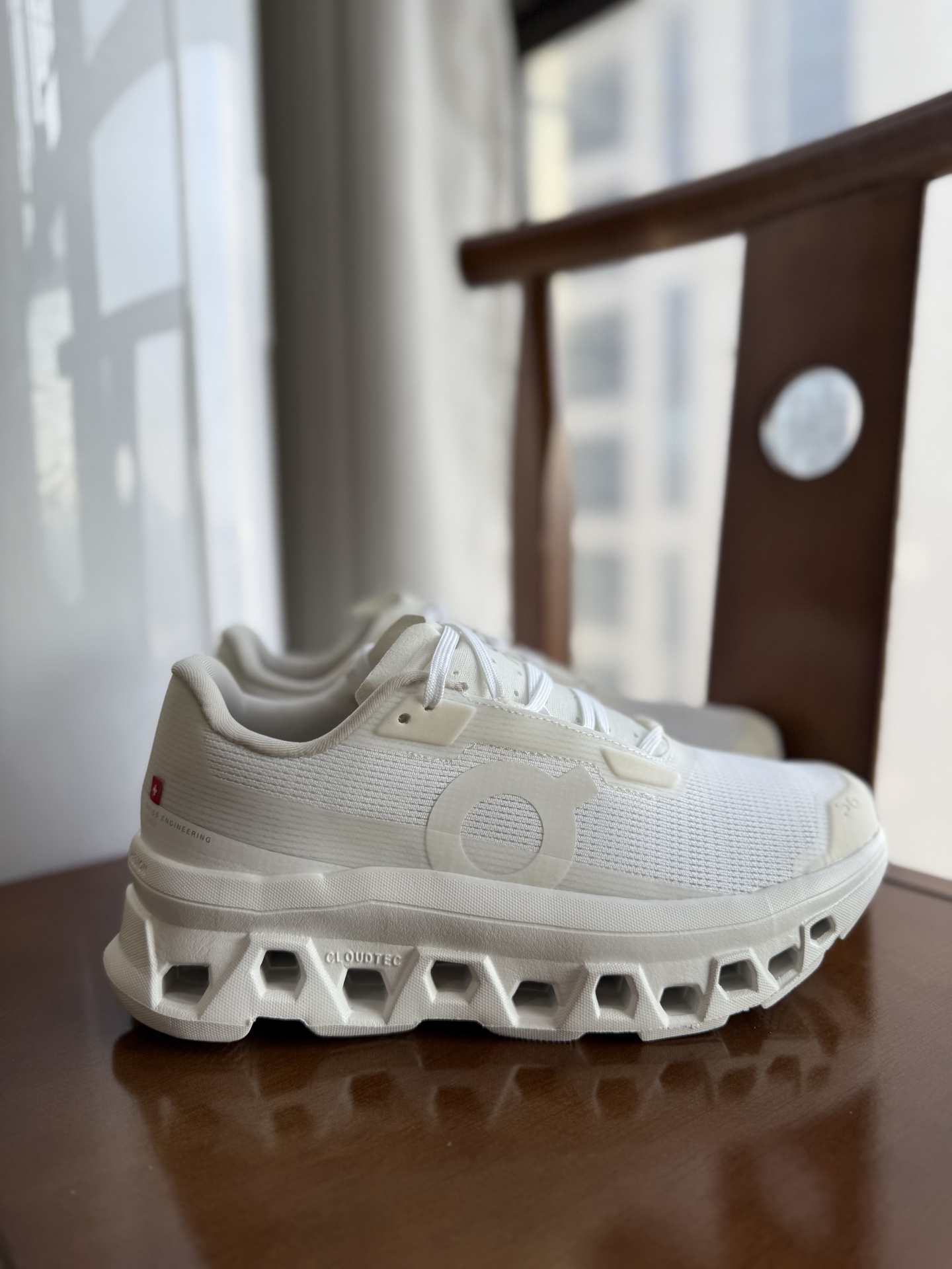 On Cloudmonster Void