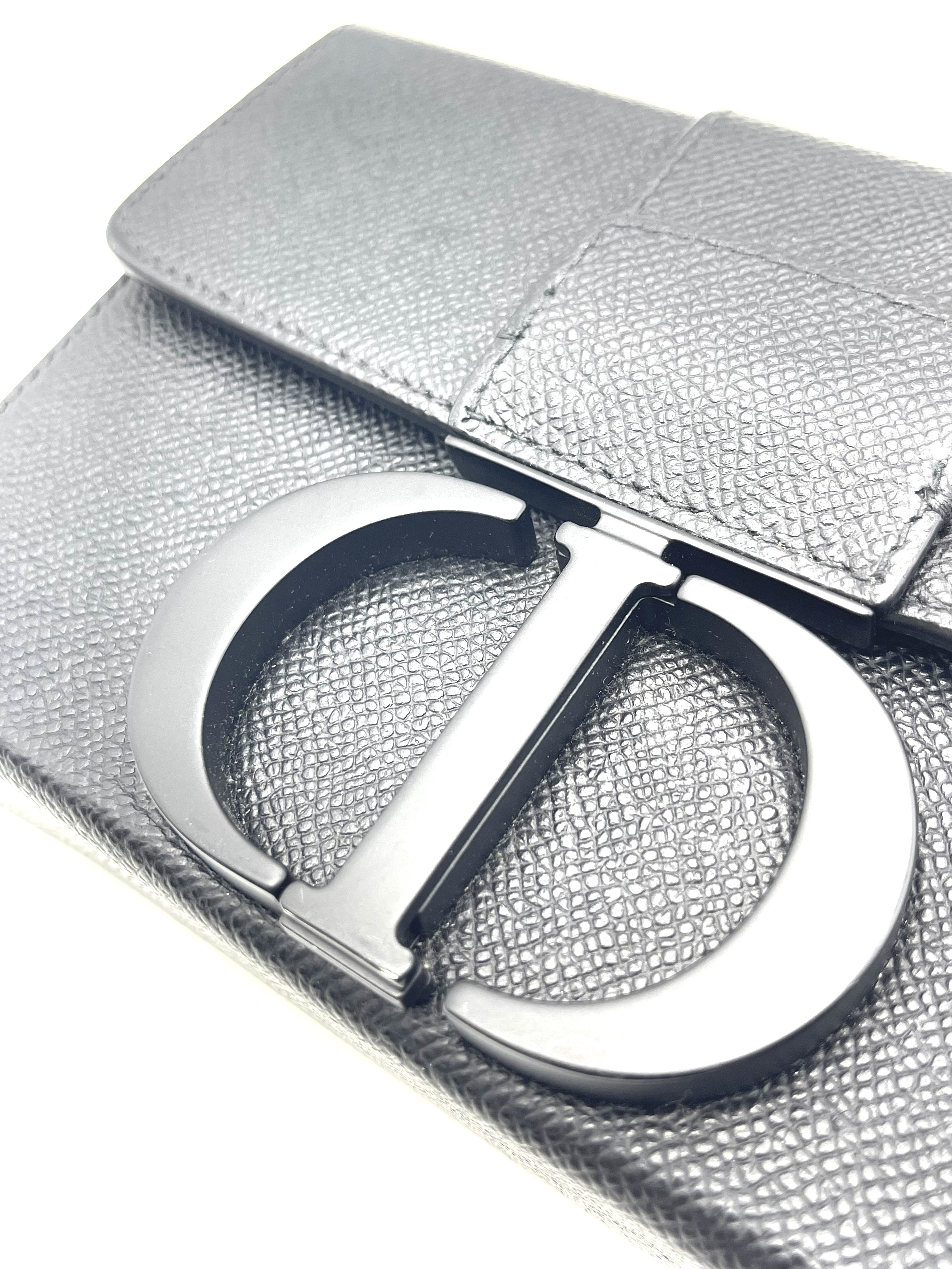 直播貨品 |  [1個-$100 2個-$300] DD03