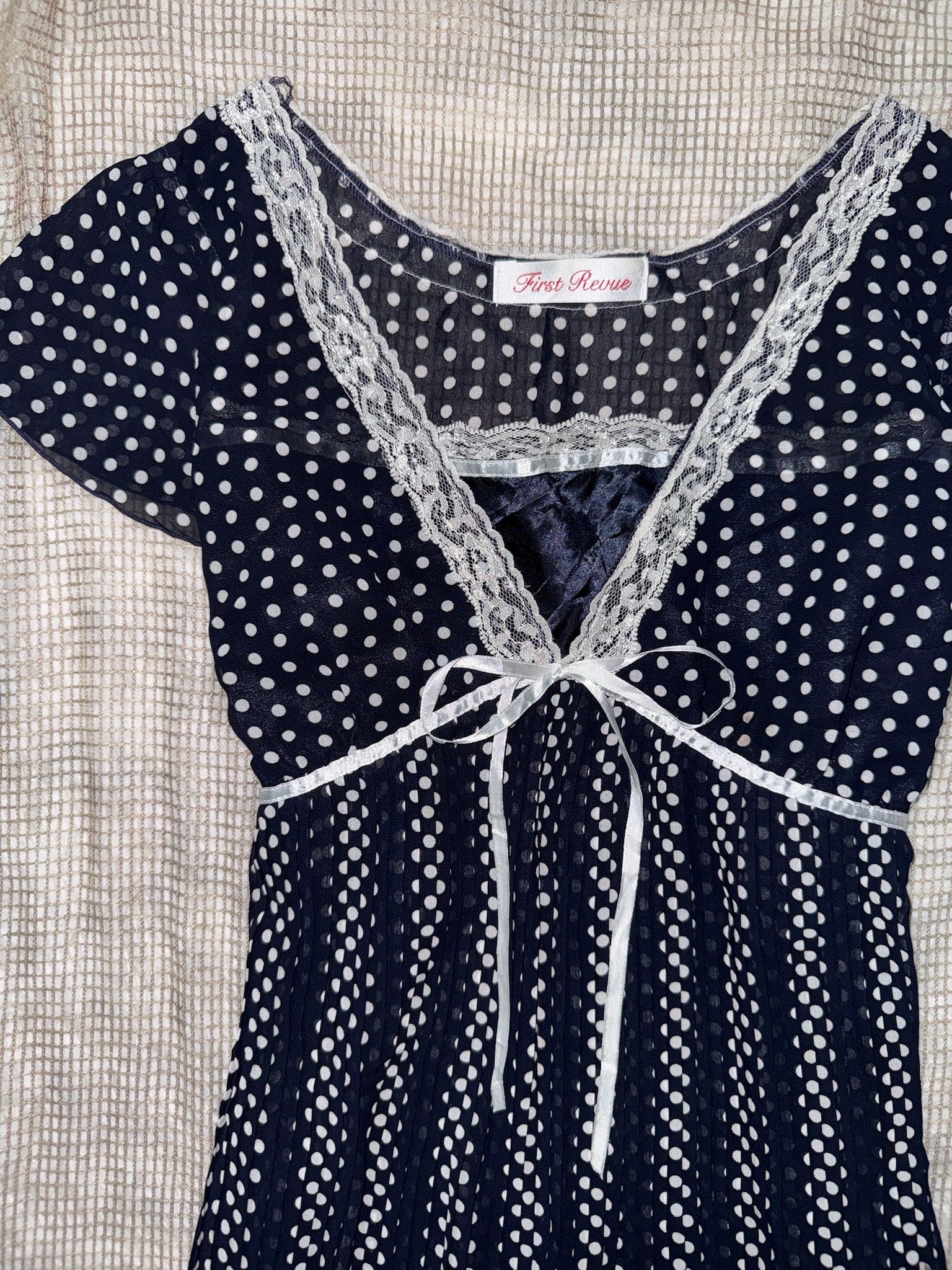 Lace-Trimmed Polka Dot Cap Sleeve Blouse