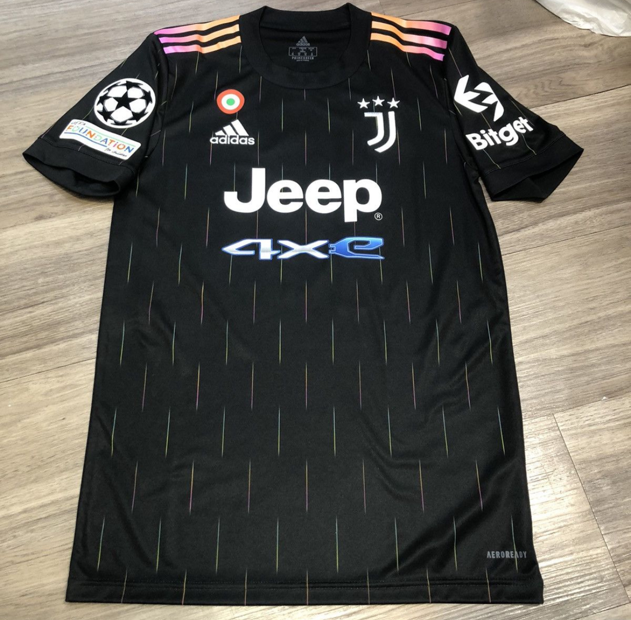 juventus 22/23 C/L away shirt  #19 bonucci