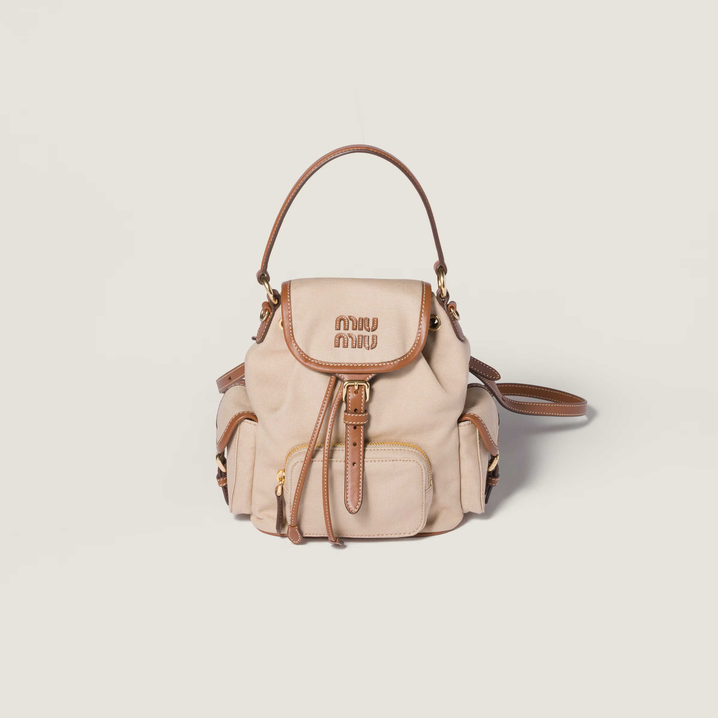限時優惠✨訂貨🍒MIUMIU backpack  Size 22x18x11.5cm