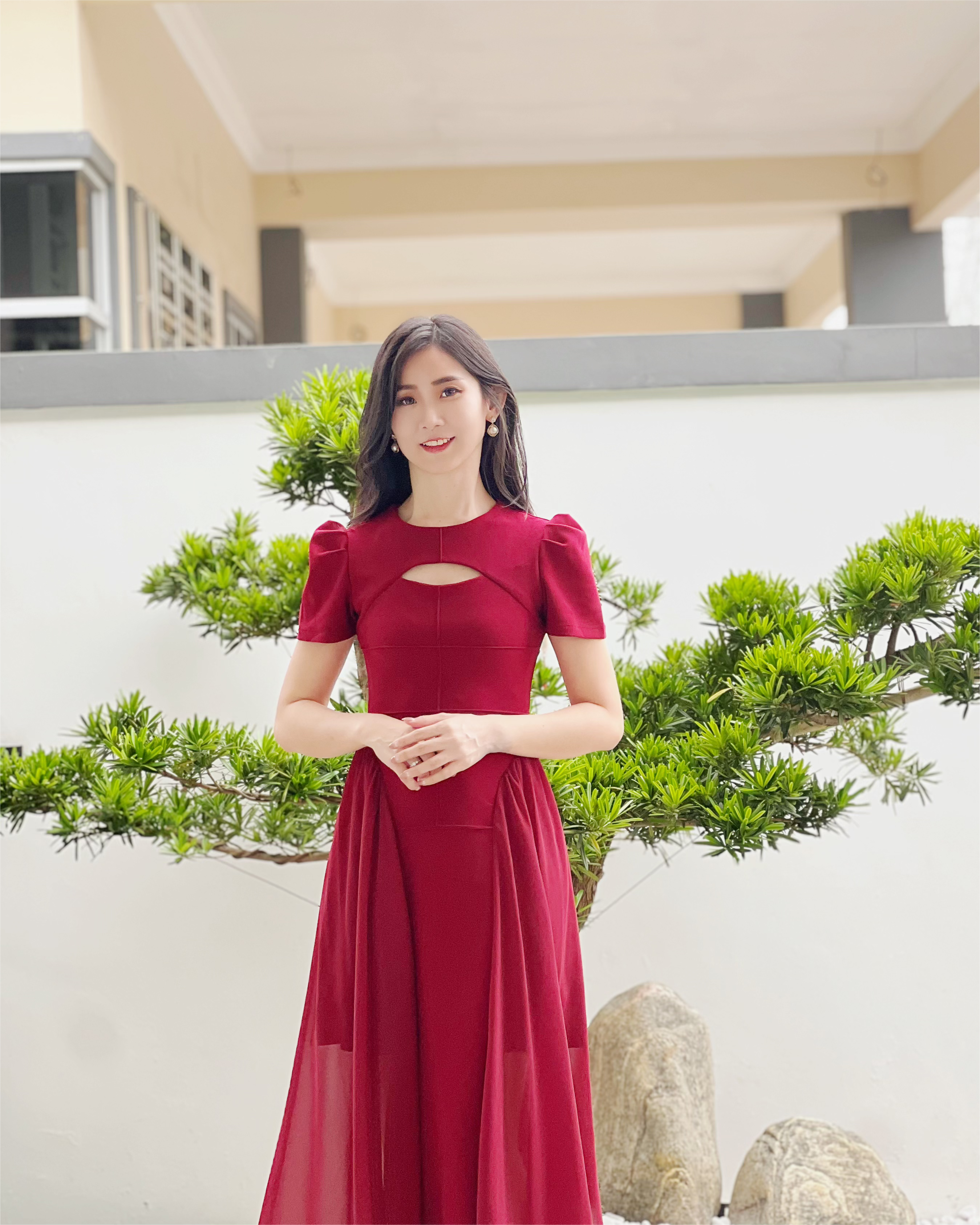 5052 Midnight Princess Silhouette Midi Dress -Maroon