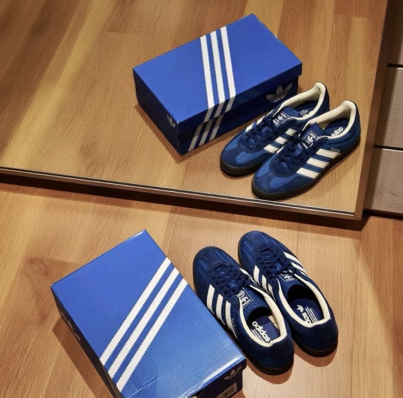 JS1410 Adidas Gazelle Indoor Victory Blue Night Indigo Cream White JS1410