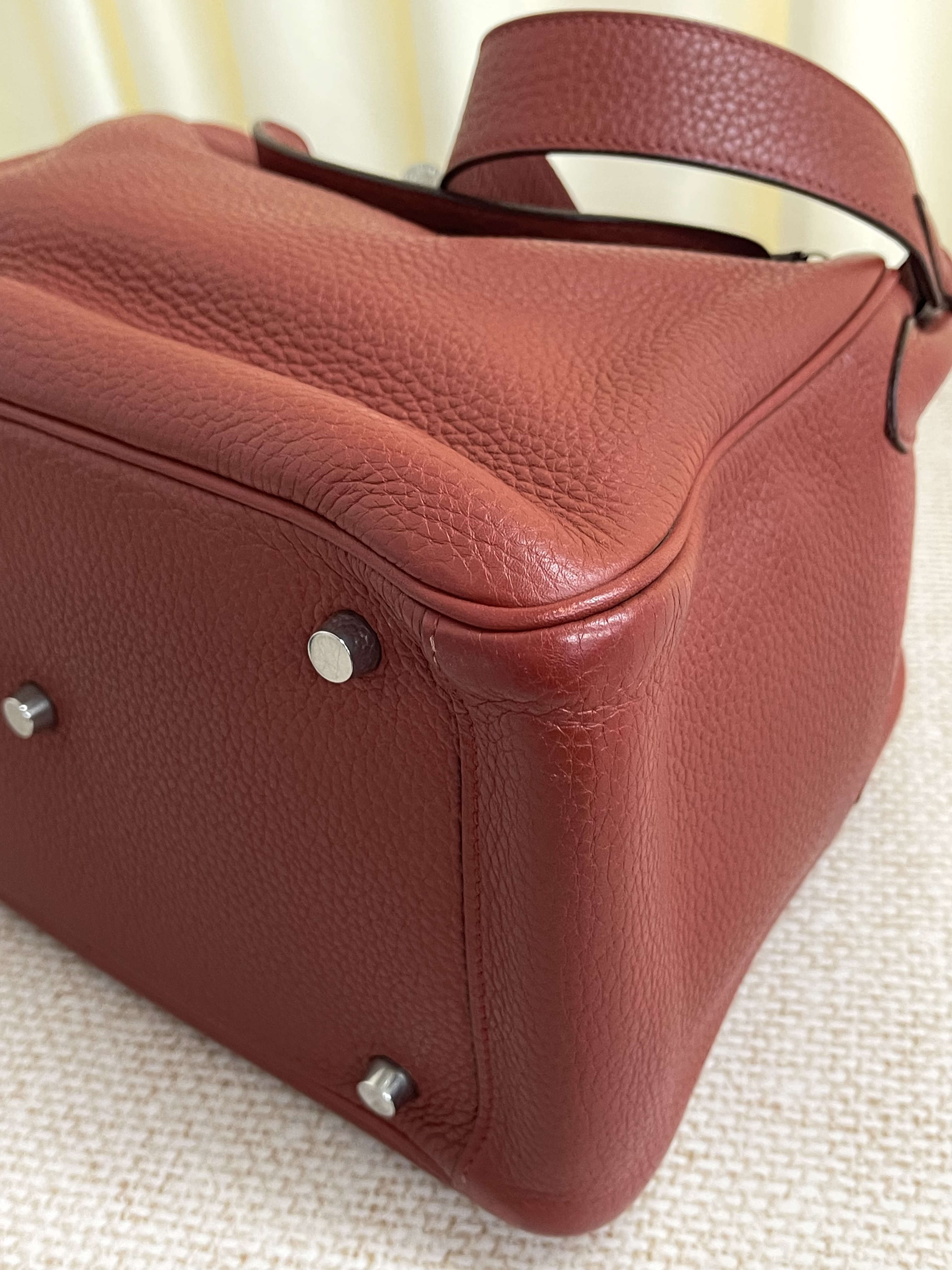 Pre-owned Hermes Lindy 30/ Stamp square M/ Product Code: 26020306