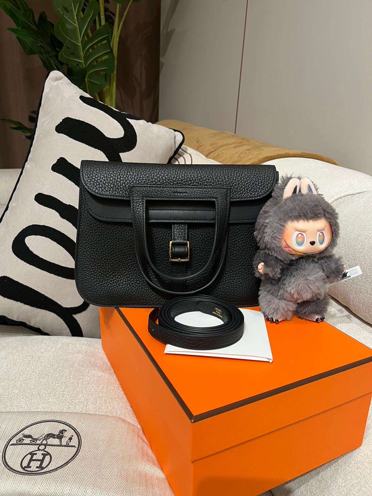 Hermes Halzan 25 STAMP U 黑色金扣 100%Authentic, 98%New ✅收據✅塵袋✅盒