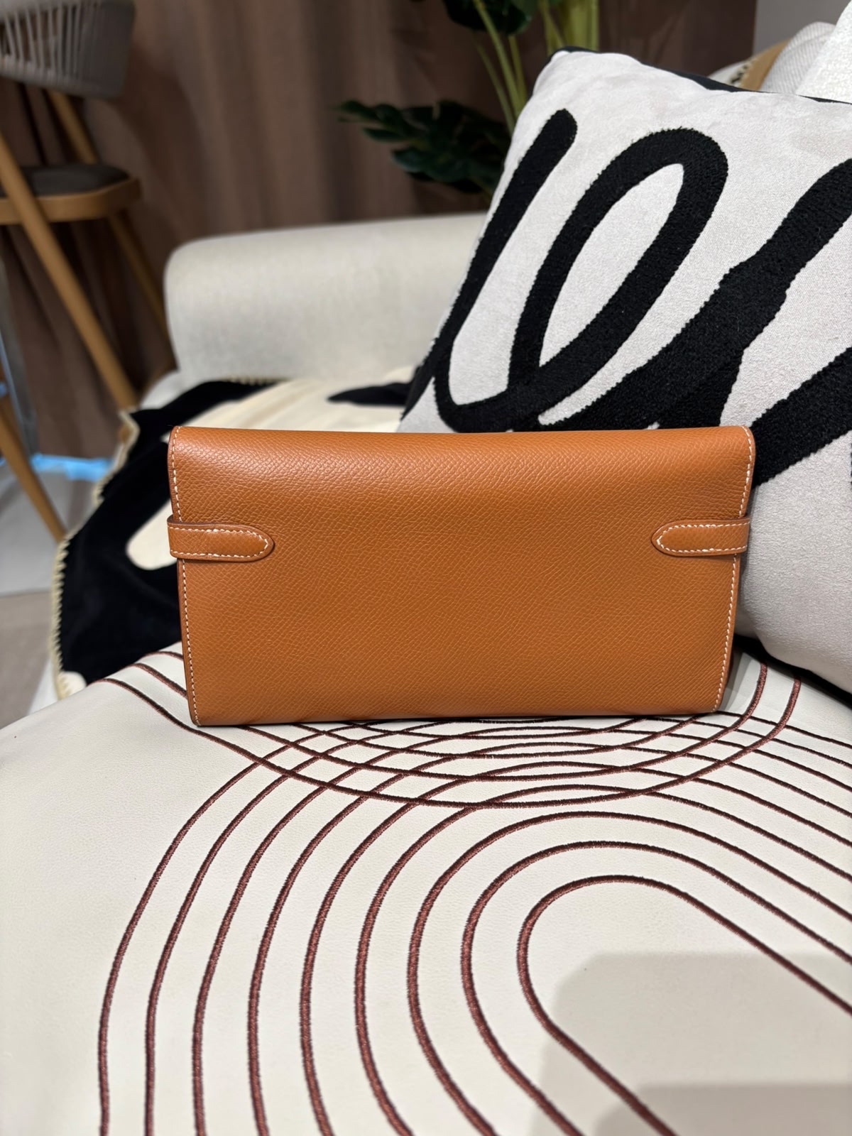 Hermes Kelly Wallet Stamp D Gold/Gold 100%Authentic,98%new✅box