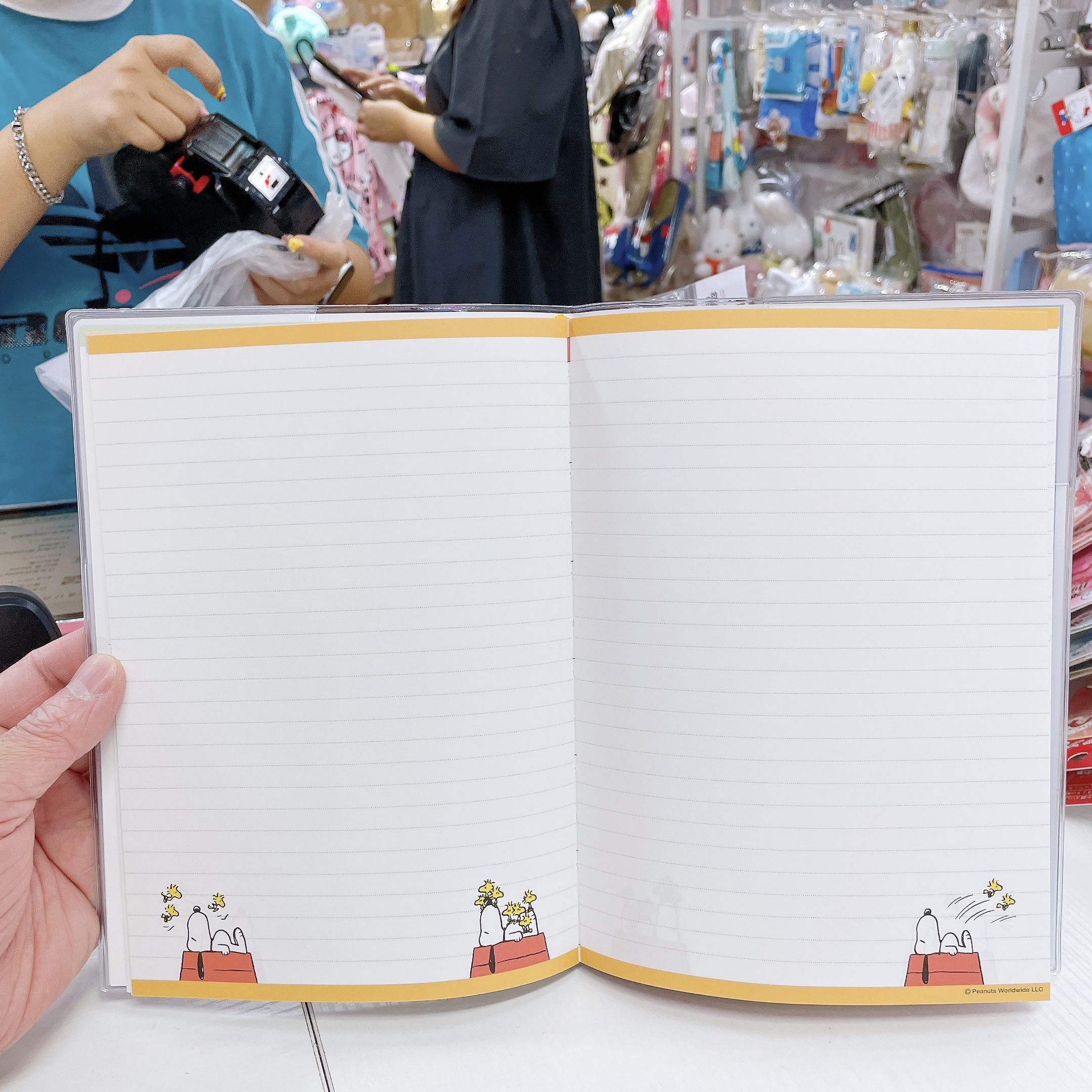 日本直送日本製造   Snoopy 2027年schedule book 附送精美貼紙 