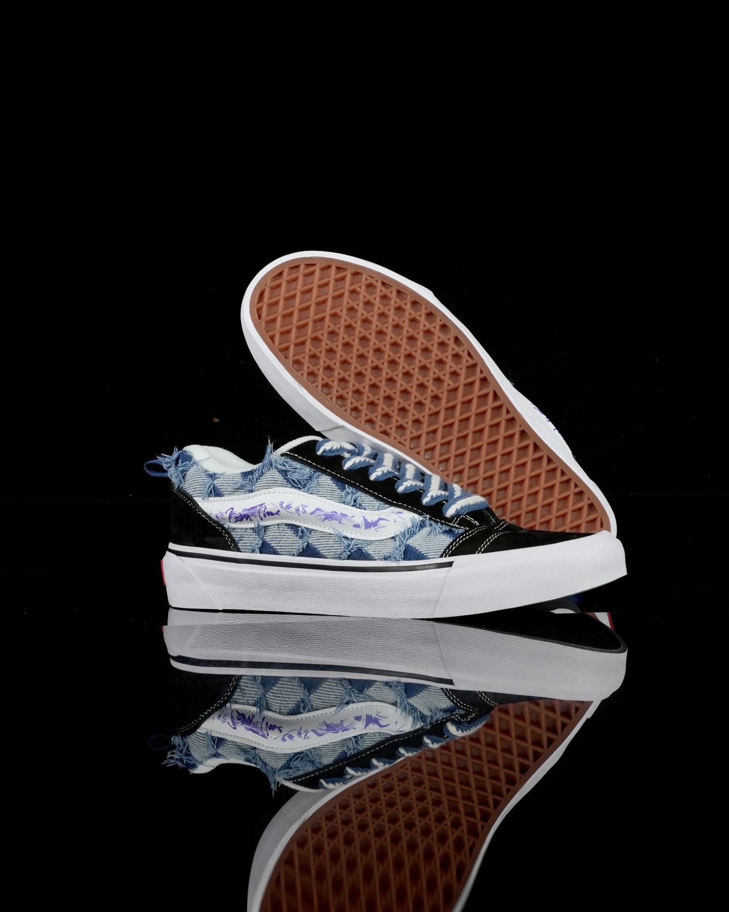 Vans Knu Skool