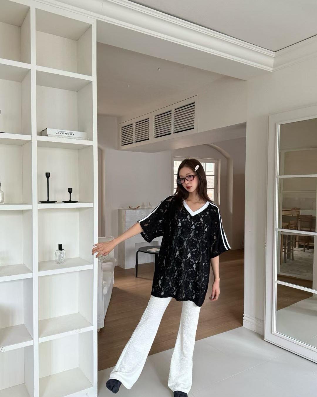 鏤空Lace運動風 oversize tee