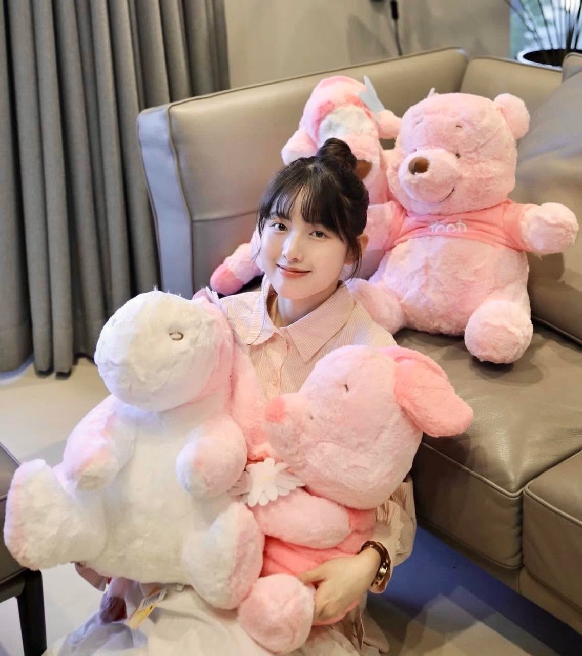 （約4月下旬到貨）🇹🇼台灣超商高雄限定小熊維尼家族櫻花季限定配色大公仔💕