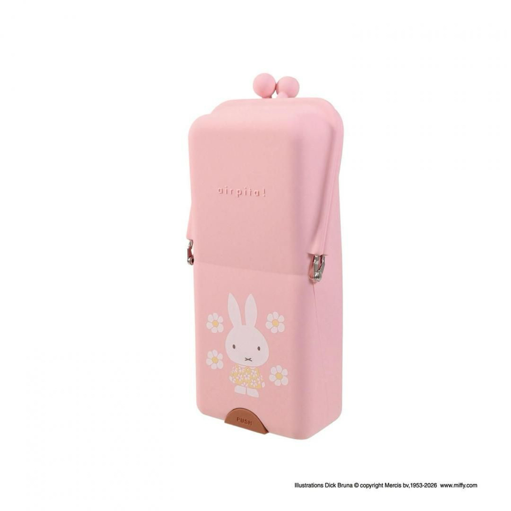 日本直送Snoopy Miffy新款矽膠筆袋 可以吸在桌子上 可以做筆袋或者放其他用品 多用途