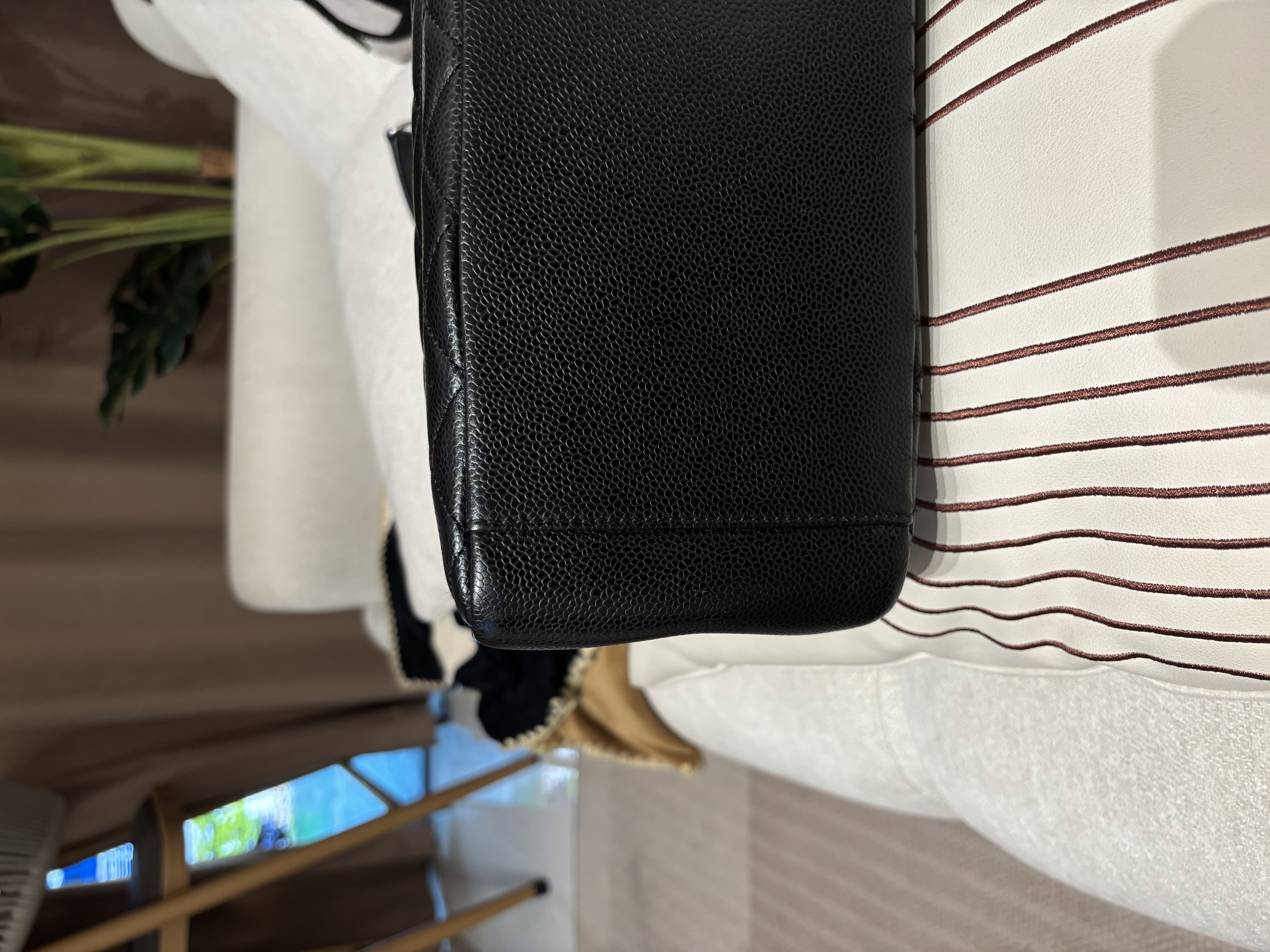 Chanel GST Tote Bag 黑色荔枝牛皮銀鏈 100%Authentic, 98%new ✅19 card ✅dust bag 