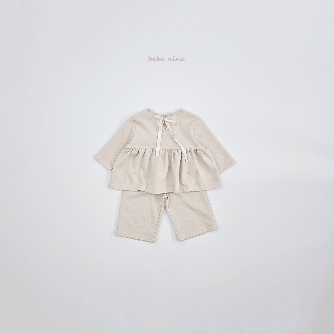 🌸預訂 韓國直送🌸🇰🇷Bebenine兩色後背絲帶寬鬆長袖上下套裝