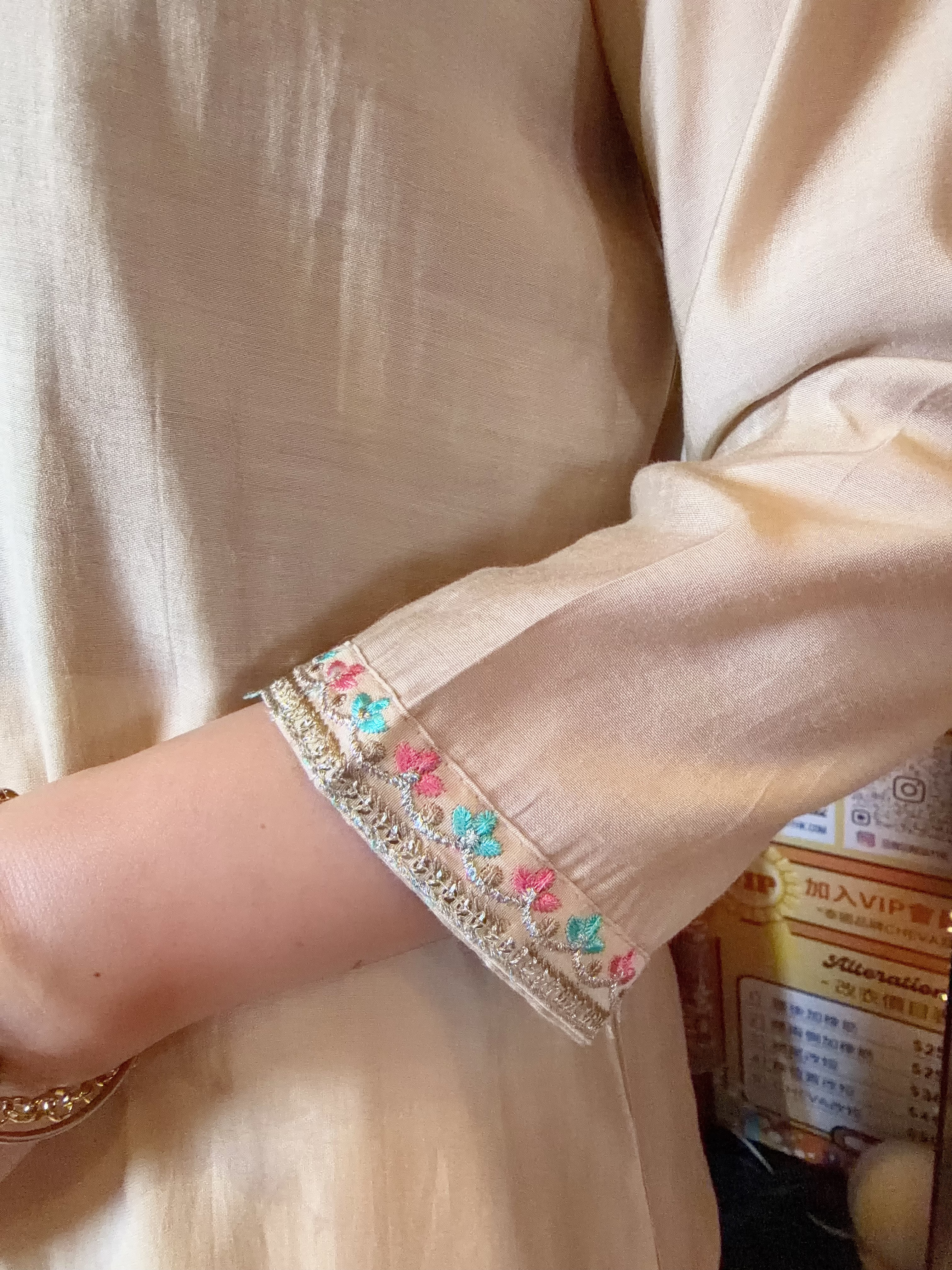 Oat Champagne Gold Trangular Edge Kurta 42" #1429