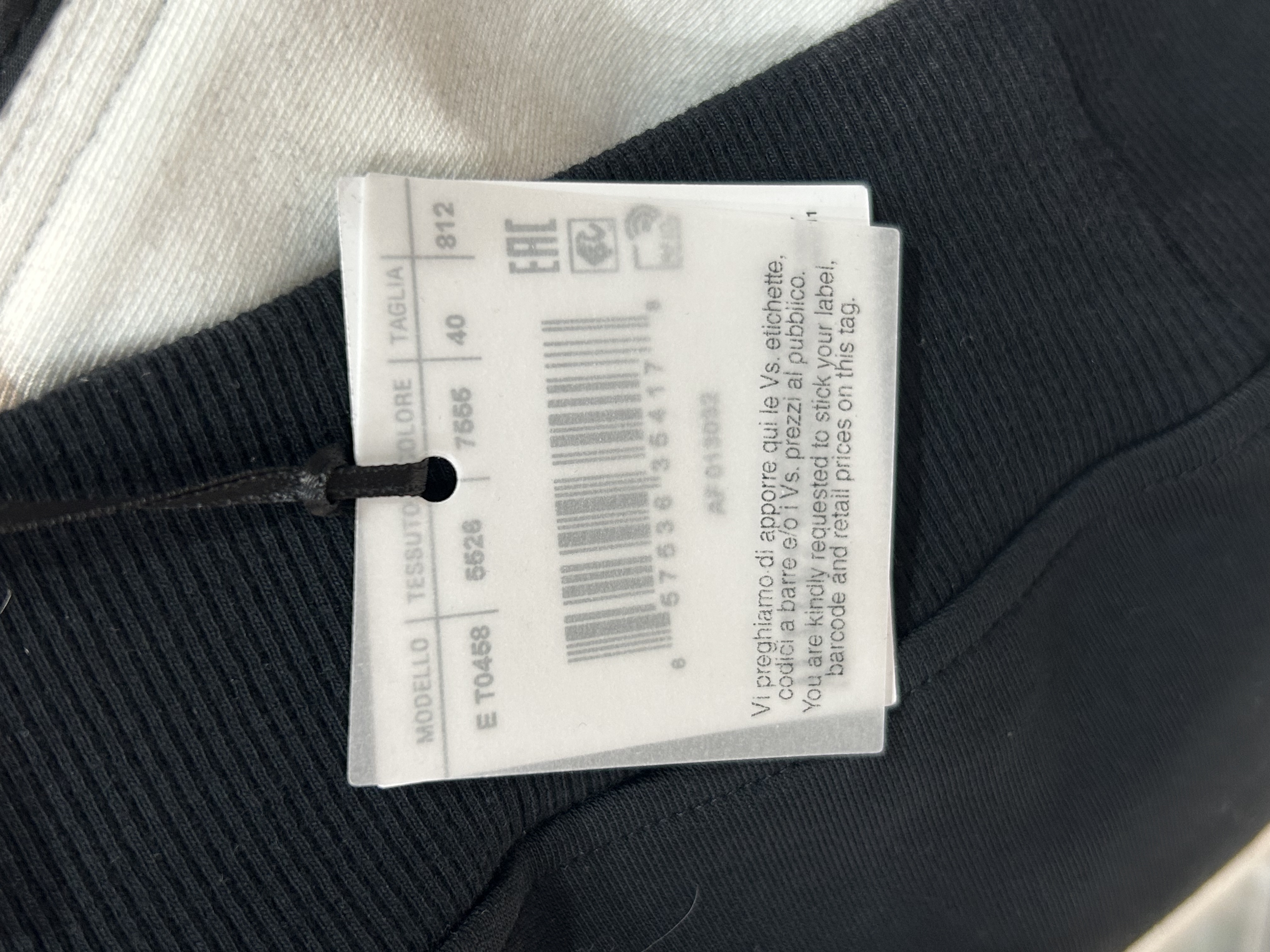 Moschino one price 100%Authentic,100%new  