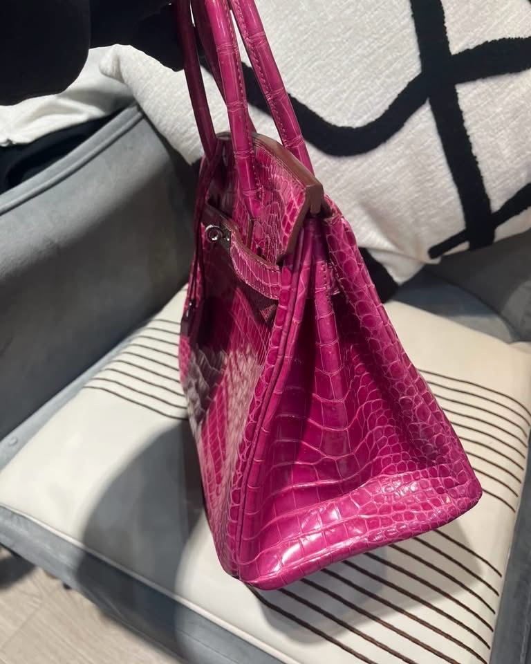 Hermes Birkin 30 , 鱷魚牛皮  100%Authentic ,95%new  ☑️cites證書☑️Key lock ☑️dust bag 