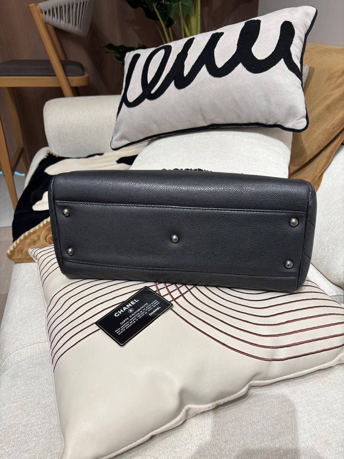 Chanel chain tote bag Caviar Skin grey 100%Authentic,95%new ✅22card✅dust bag 