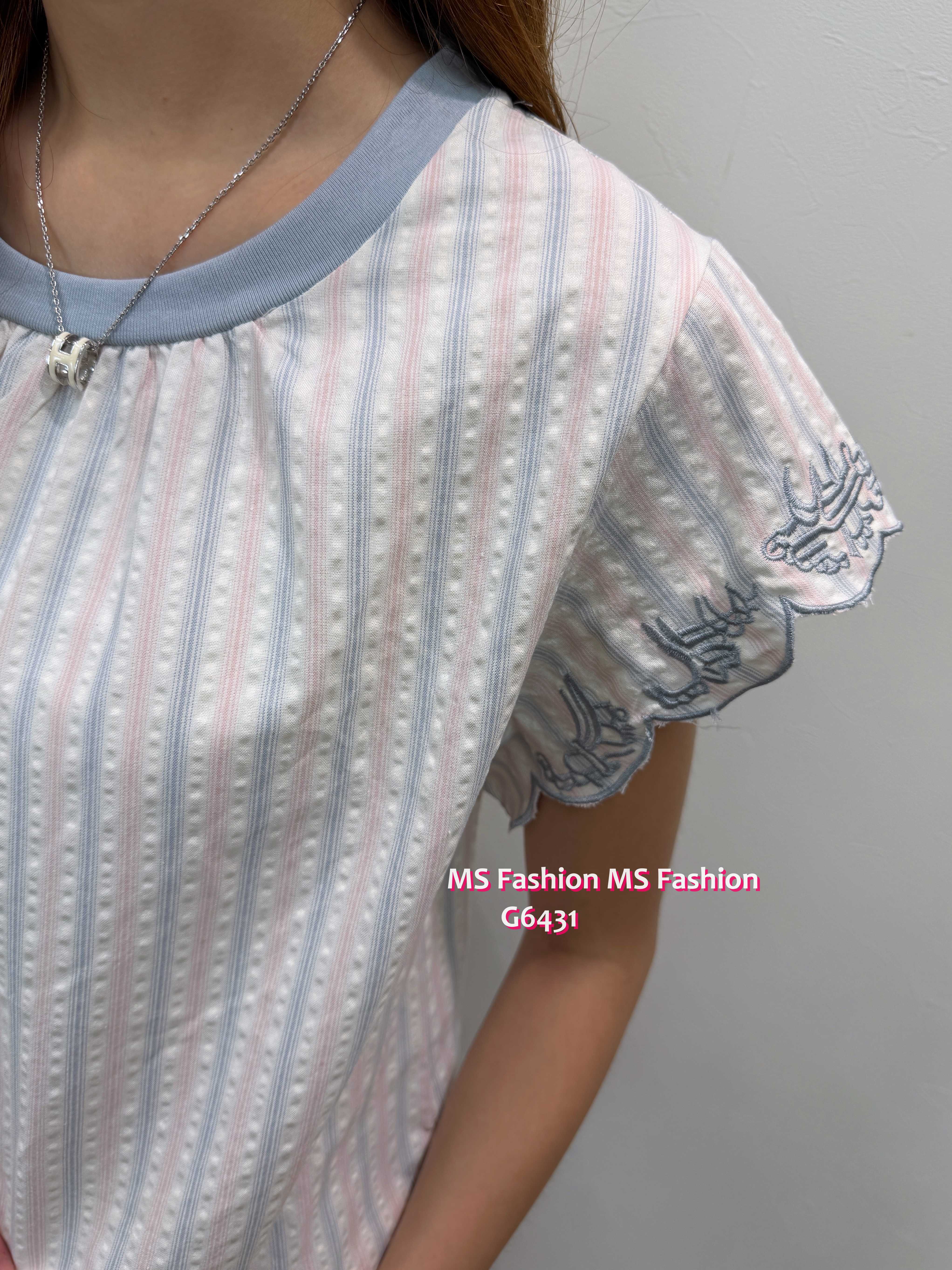 G6431 直條波浪袖top