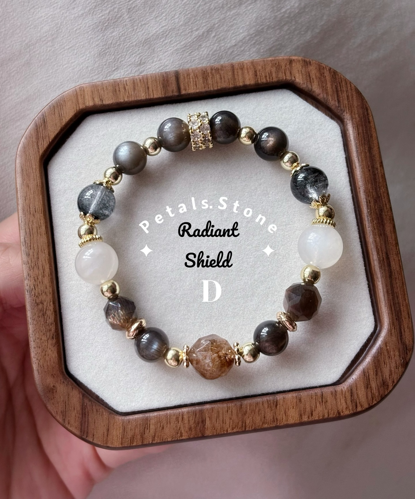 ౨ৎ𝐑𝐚𝐝𝐢𝐚𝐧𝐭 𝐒𝐡𝐢𝐞𝐥𝐝★彡