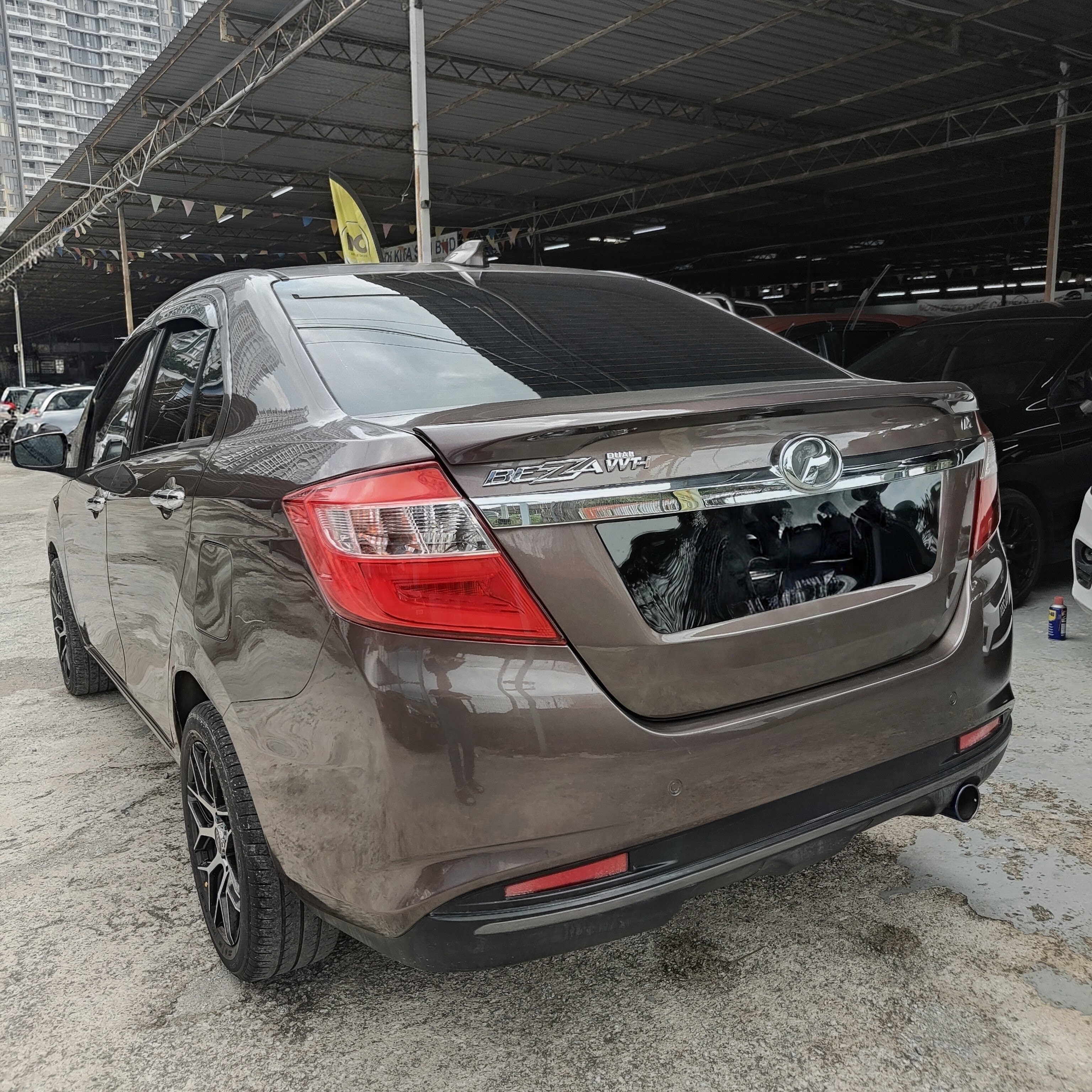 2017 PERODUA BEZZA 1.3 X 