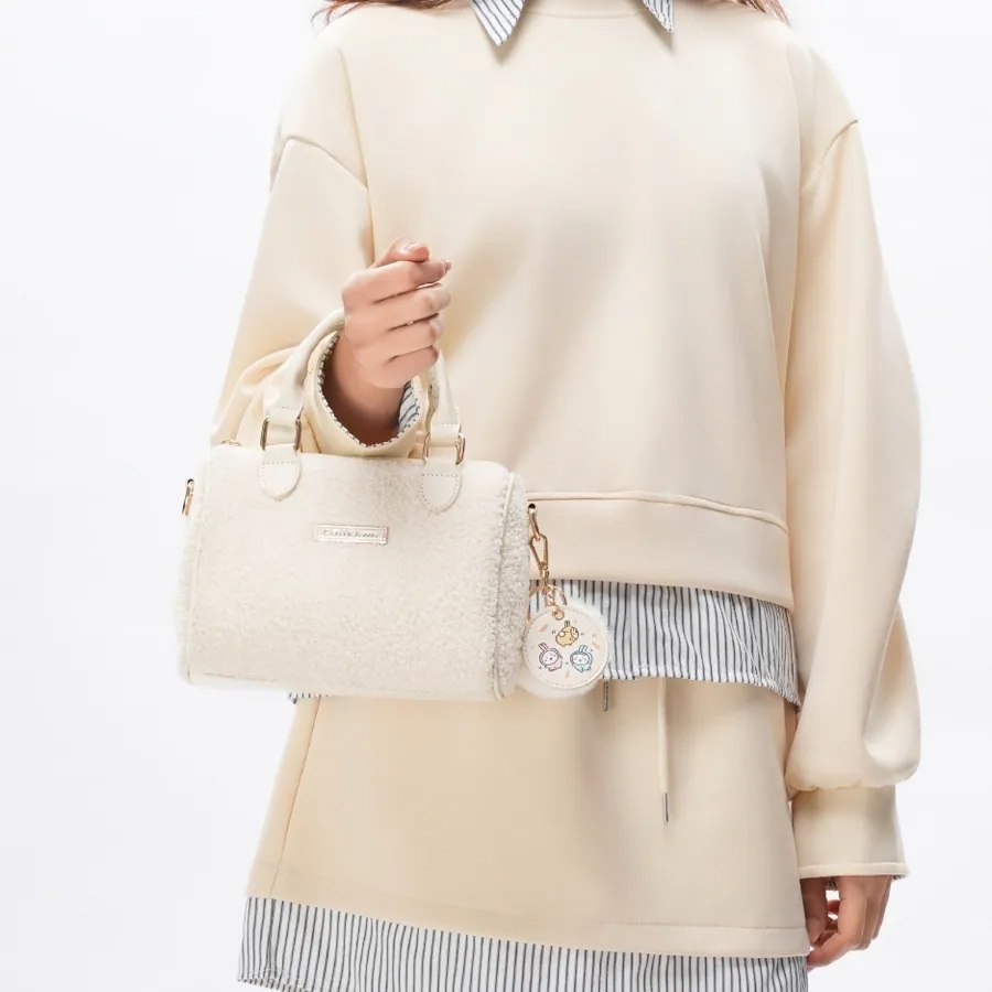 📦訂購 台灣代購 Chiikawa 吉伊卡哇 Chiikawa 毛呢手提包