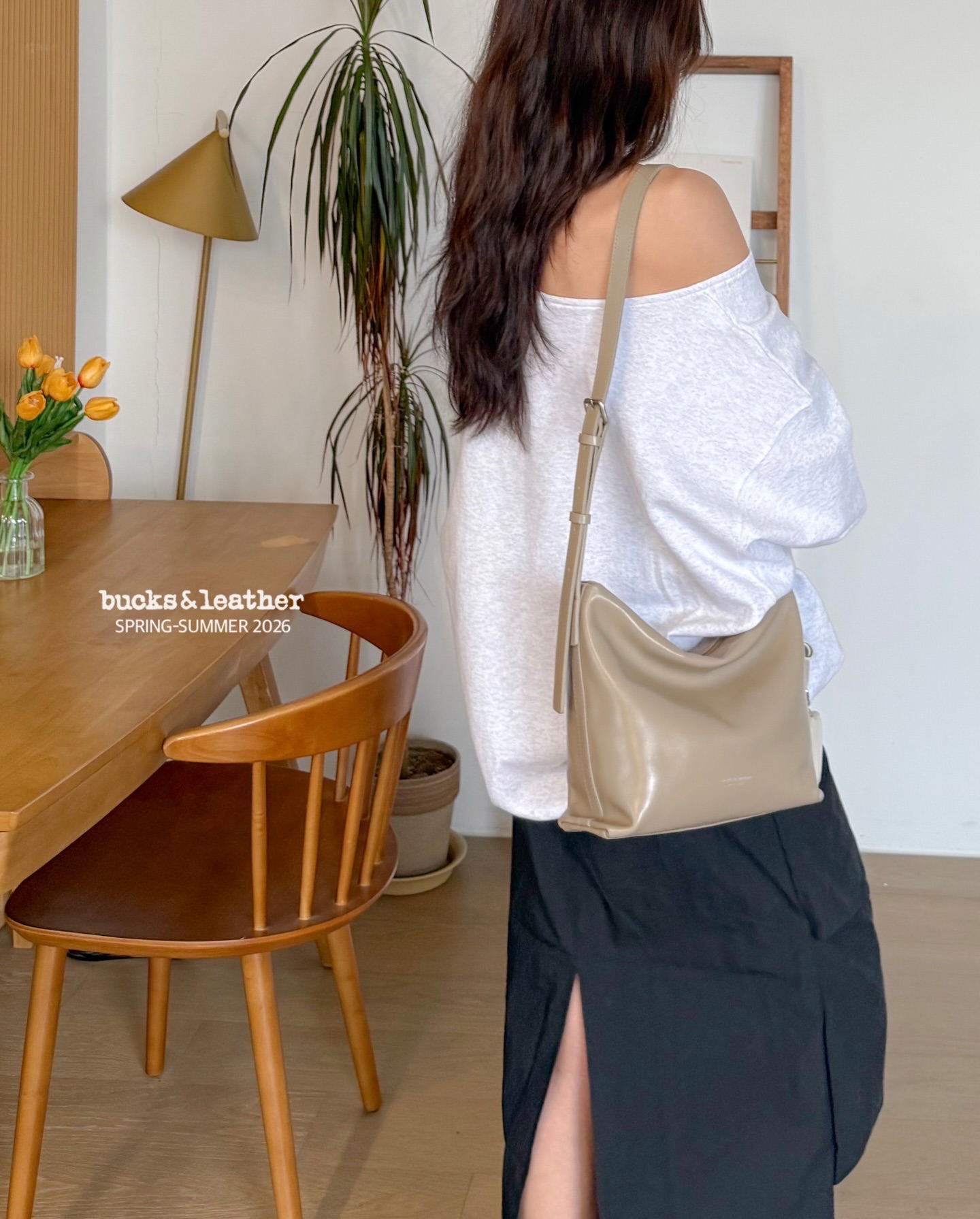 預購_牛皮亮面 Low Bag (S) By Bucks & leather