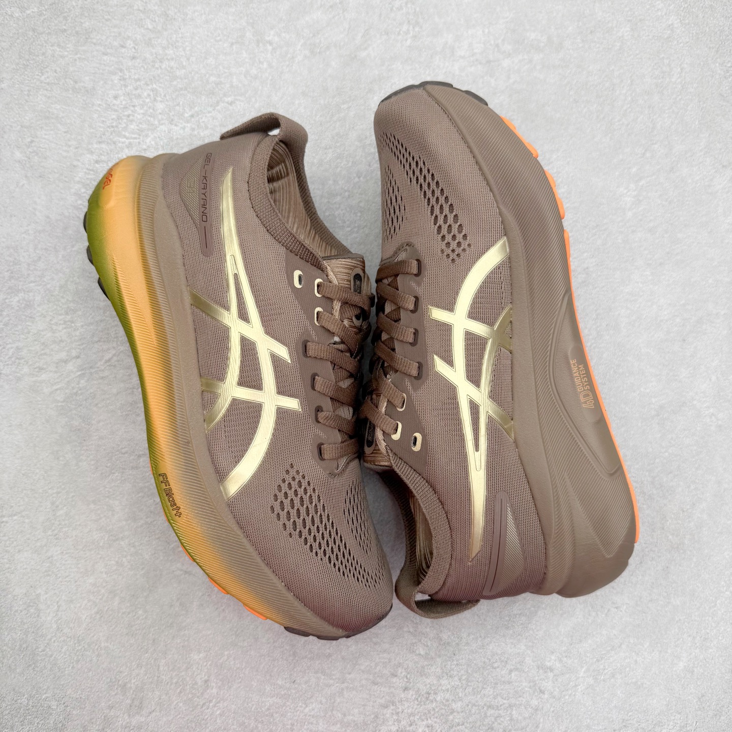 Asics Gel-Kayano 31 Luxe 1011C035-020