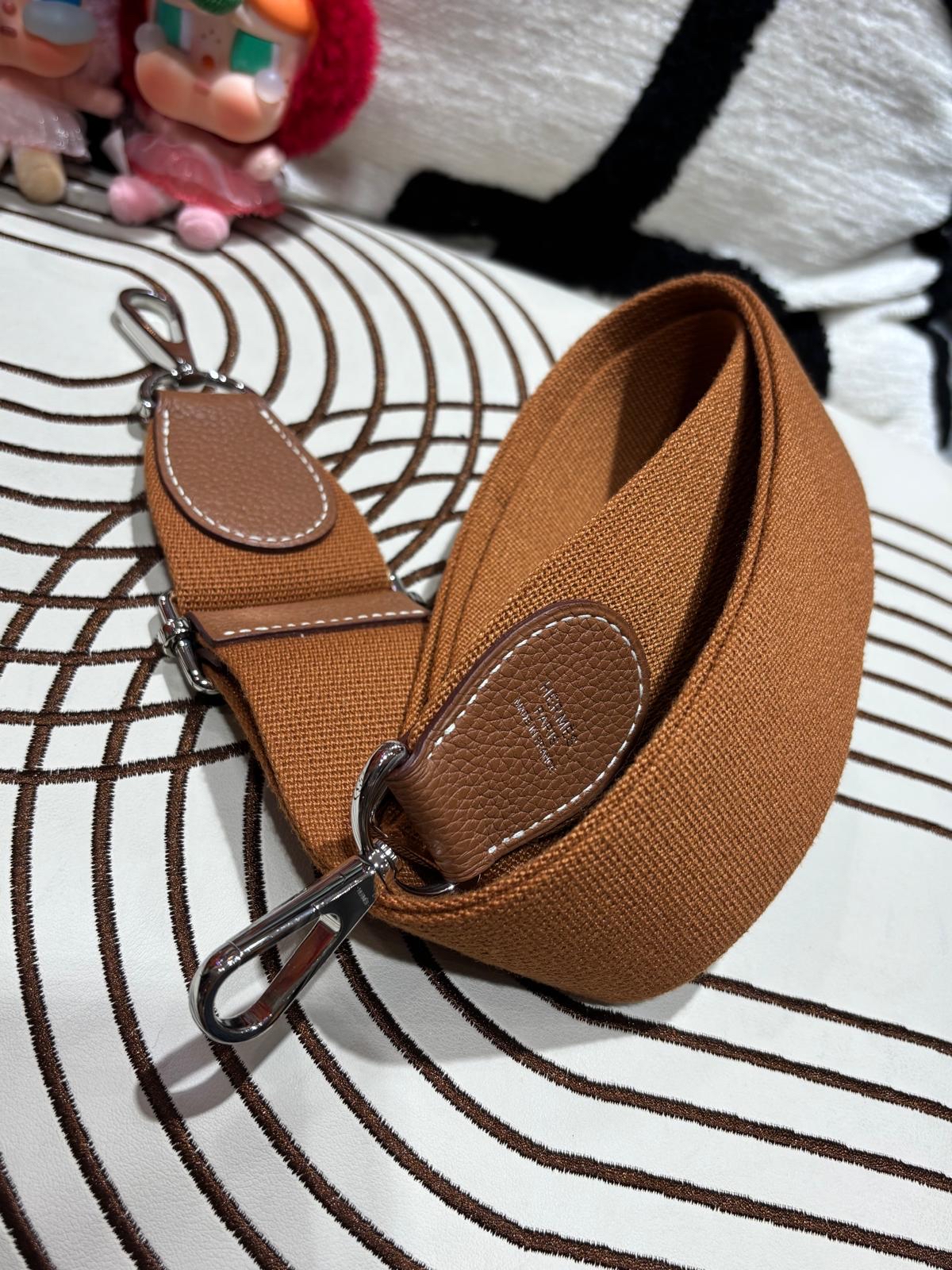 Hermes Evelyne 29 Stamp Z Gold 100%Authentic, 98%New ✅Dust Bag