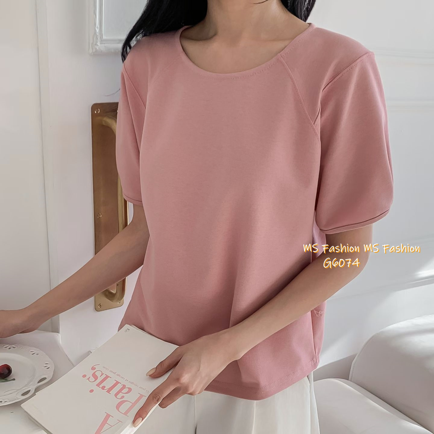 G6074 韓國🇰🇷淨色圓領摺袖top