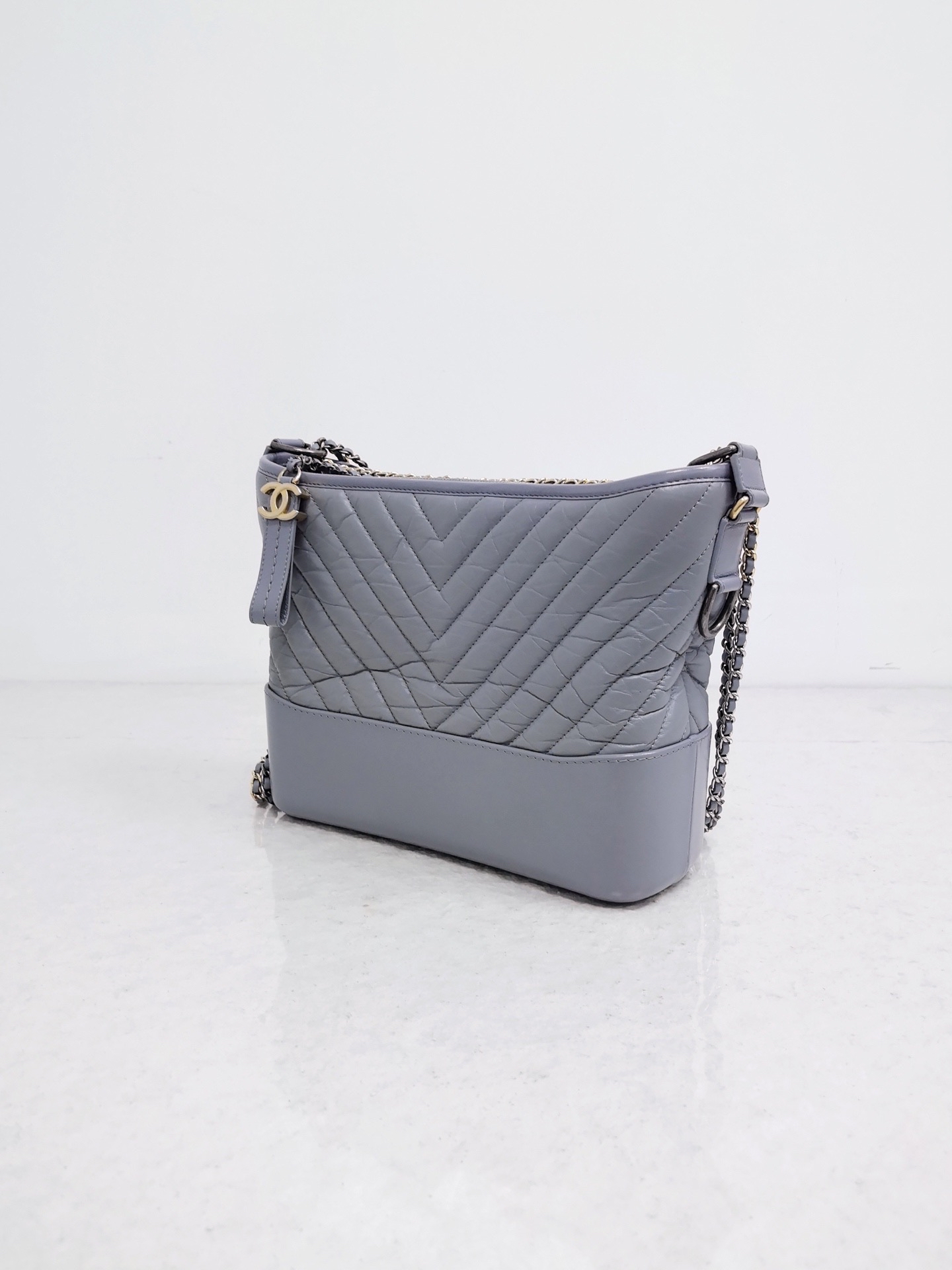 【預訂貨品】 鐳射29開🈶卡   CHANEL灰色流浪包