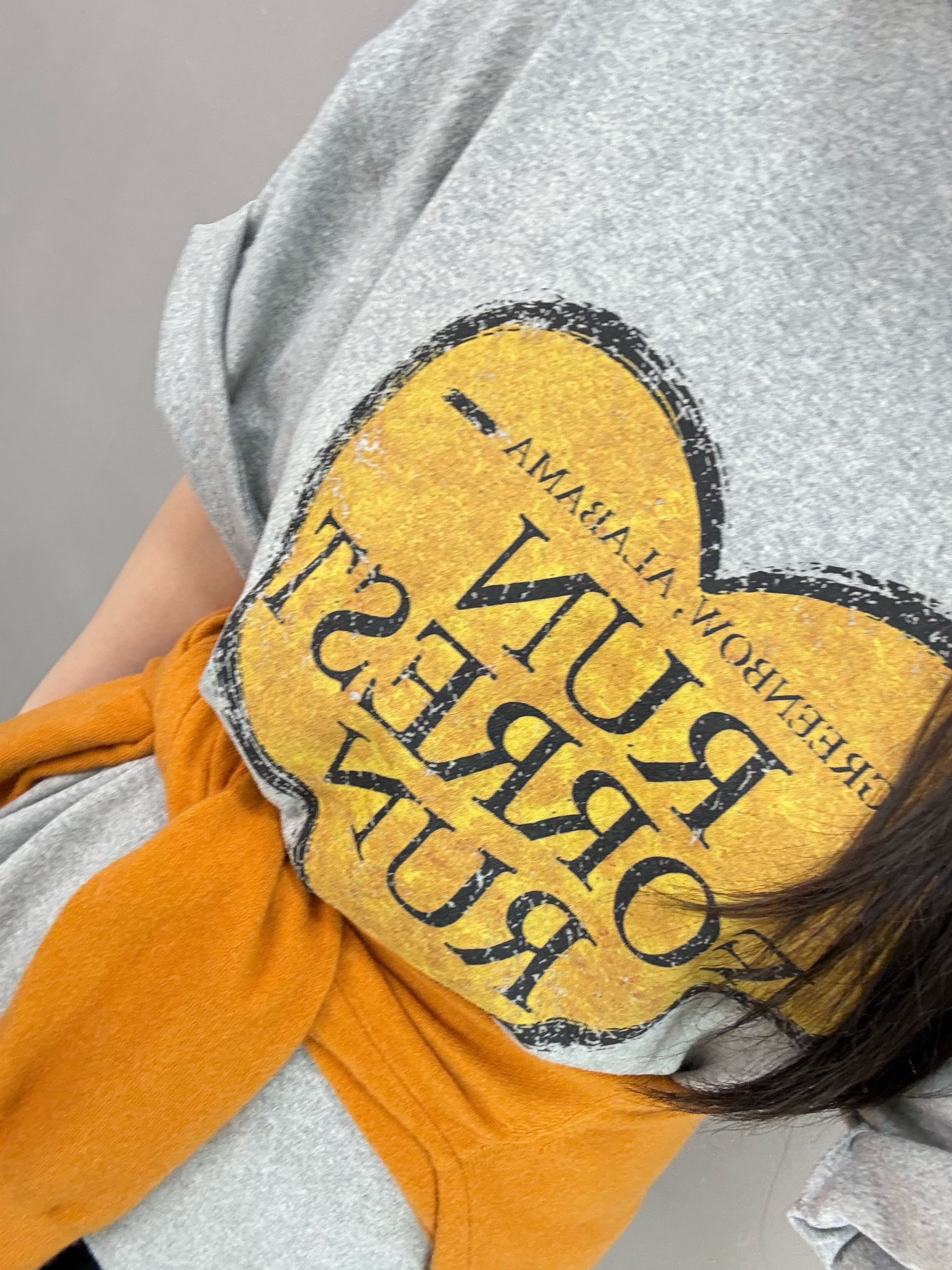 I01 磨毛心形Print Tee