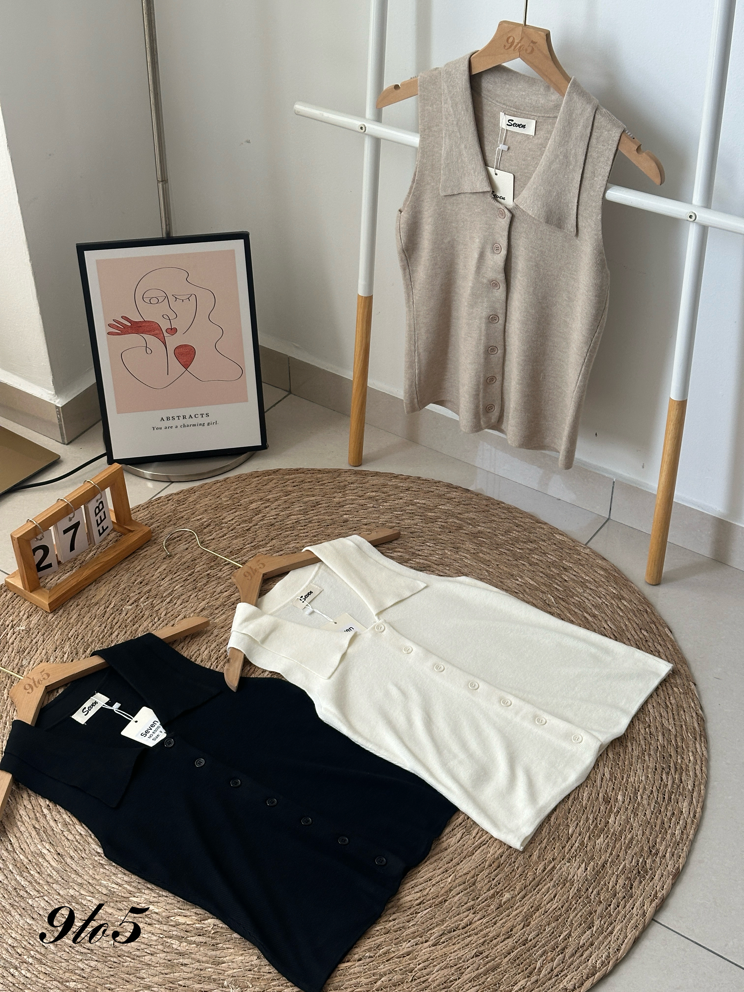 T3976 Sleeveless Knit Top - 3 Colors