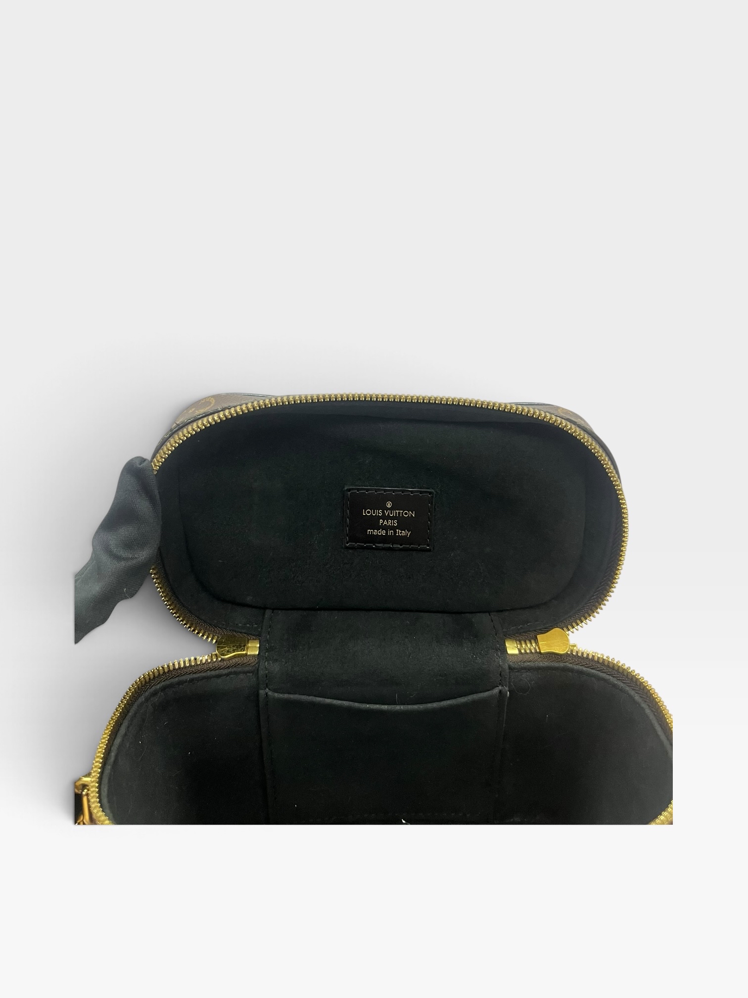 Pre-Owned Louis Vuitton Monogram Reverse Vanity /Product Code: 102304