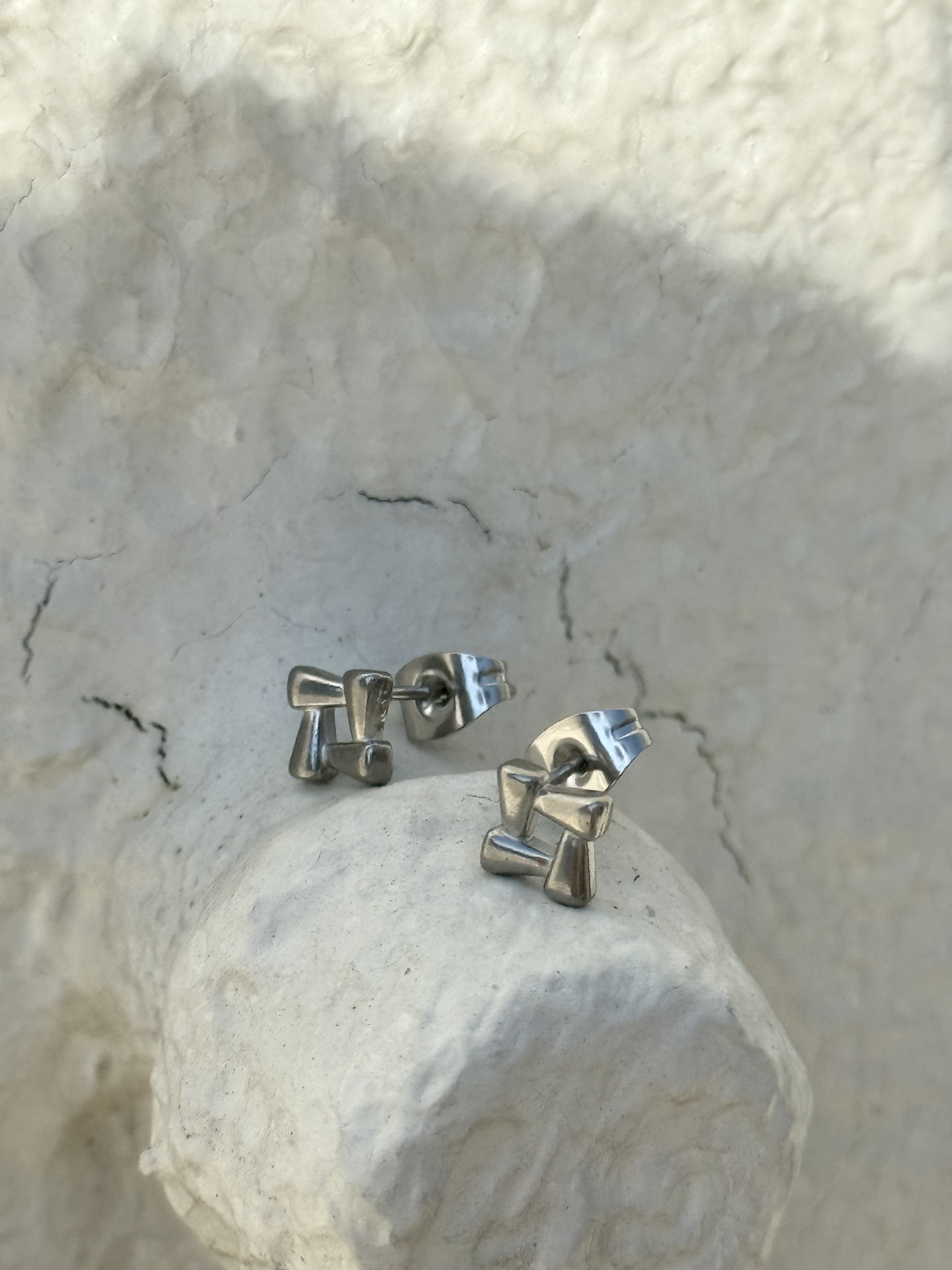 Sliver puzzle stainless earring