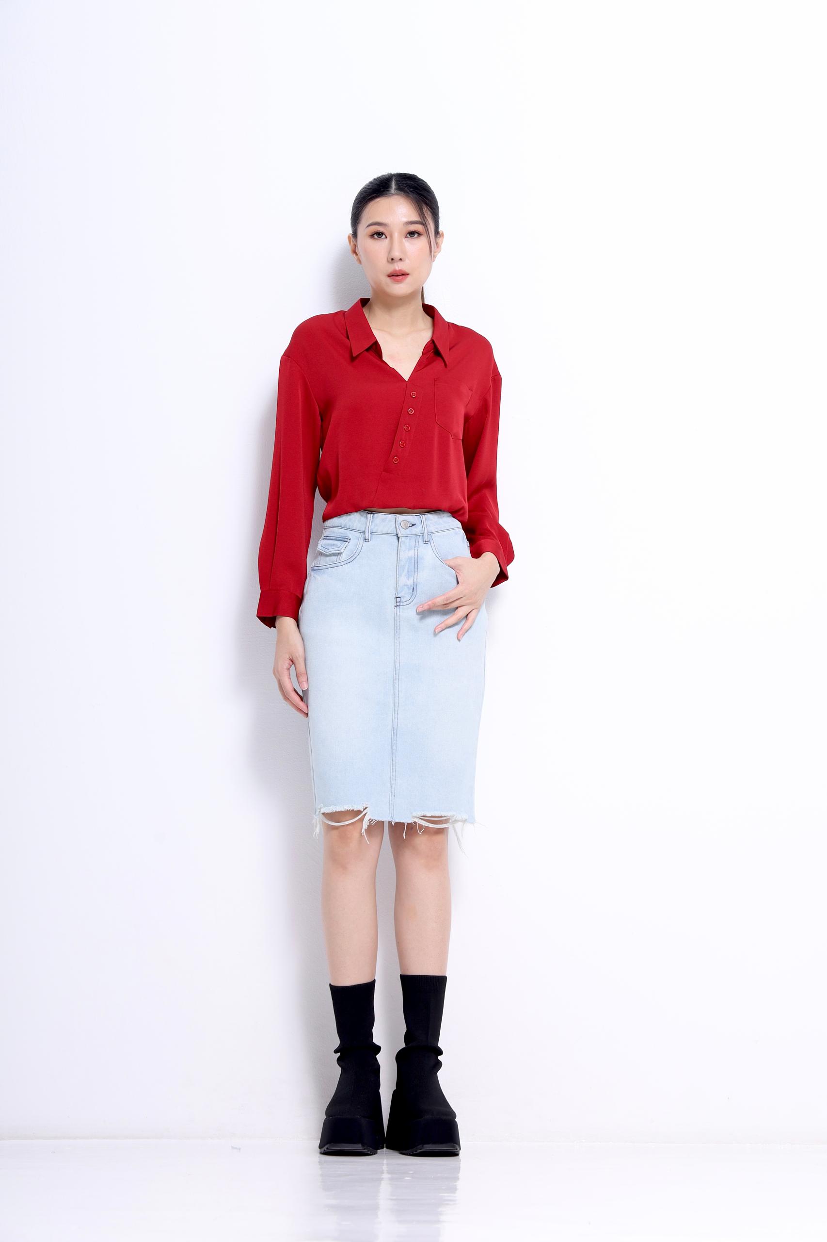 CB2724 ASYMETRIC BUTTON L/SLLV BLOUSE