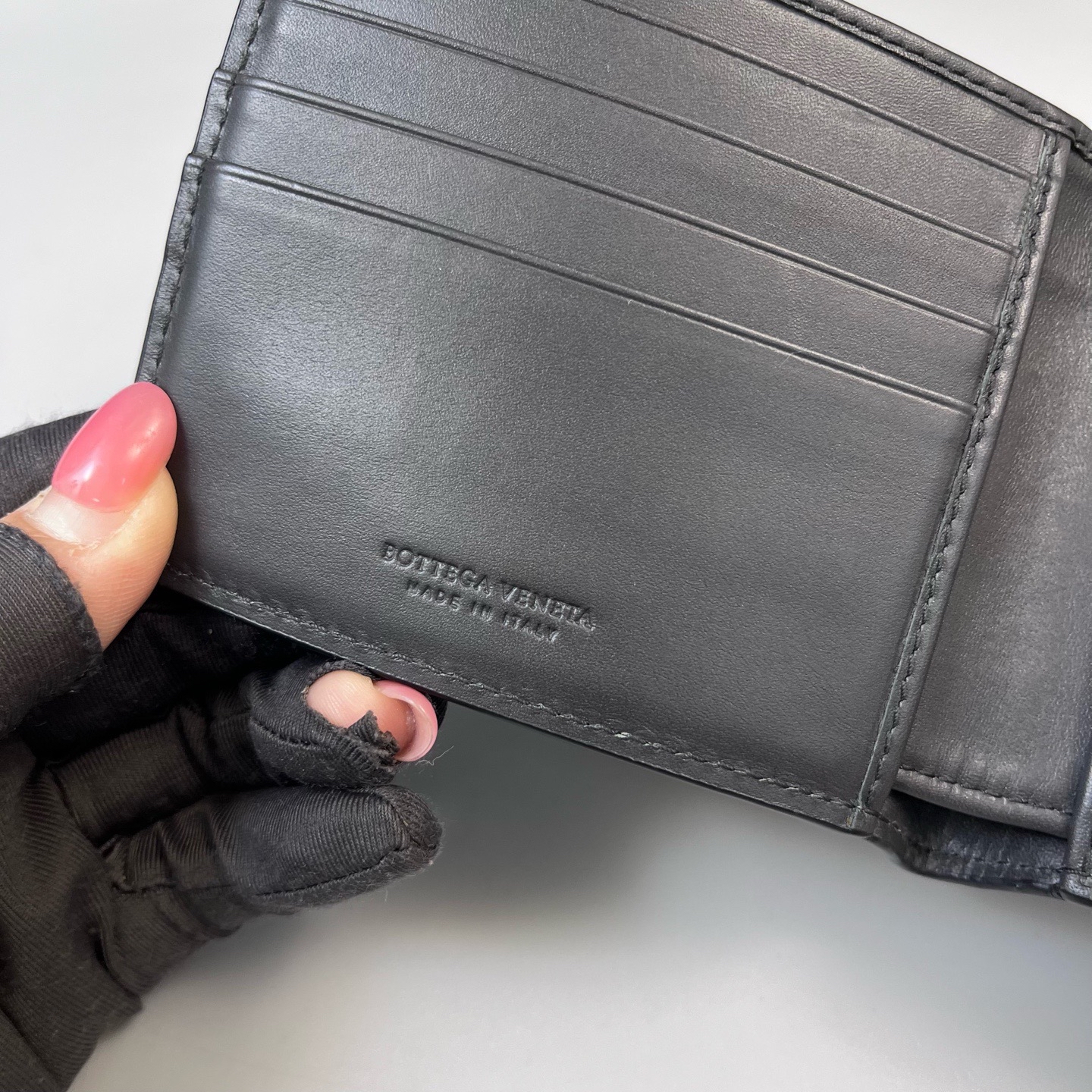 【預訂貨品】BV編織灰色短款銀包